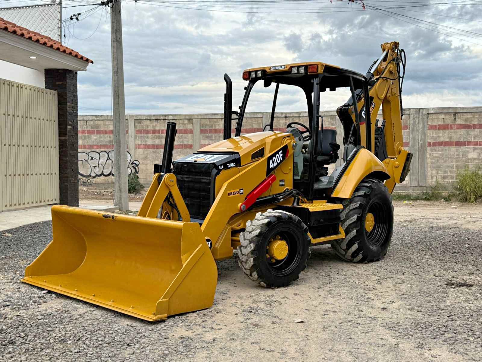 2015 Caterpillar 420f - Commercial Vehicles - Tuxtla Gutiérrez, Chiapas ...
