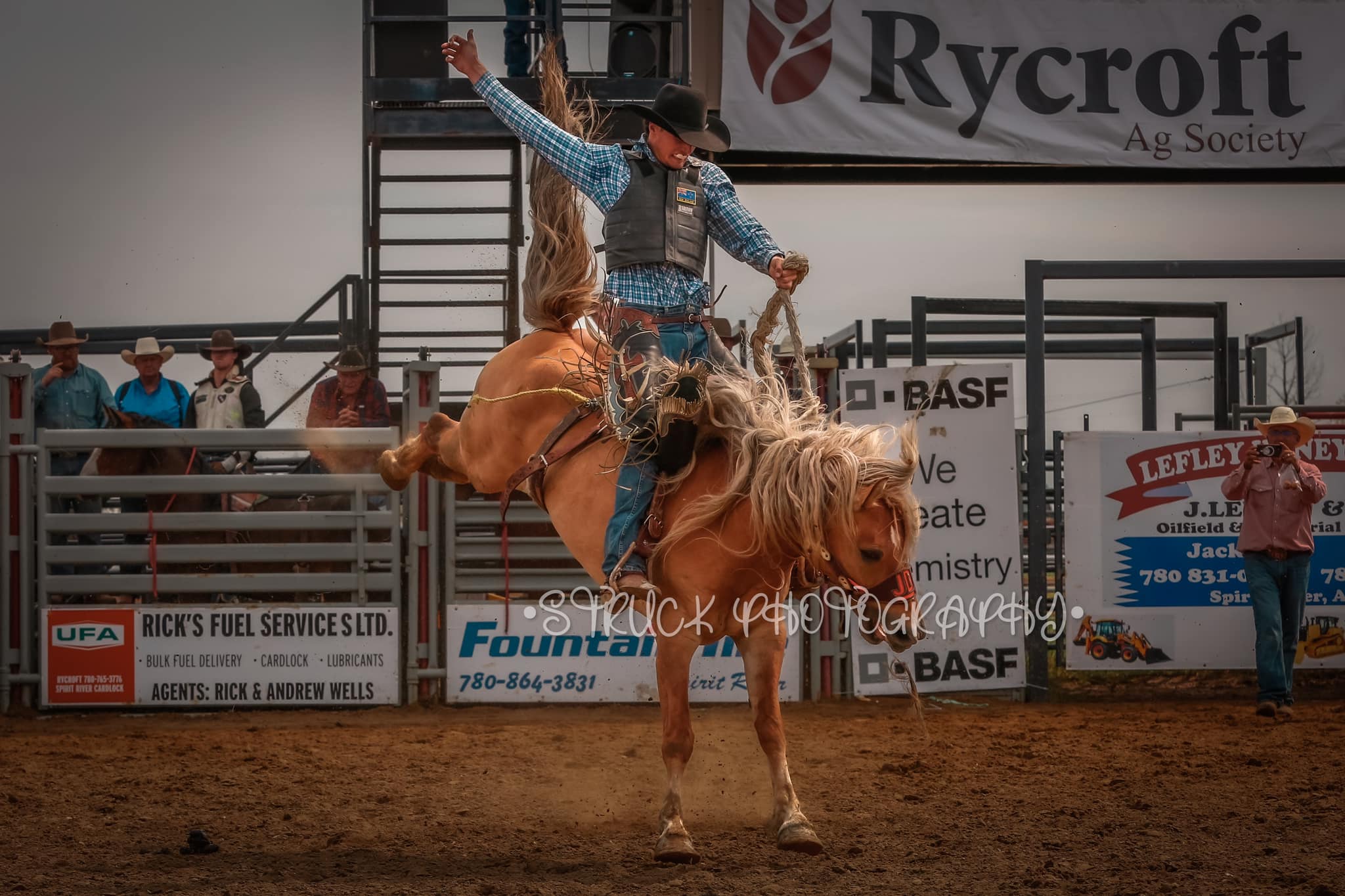 Like... - Rycroft Race the 8: Wagons, Bulls & Broncs | Facebook