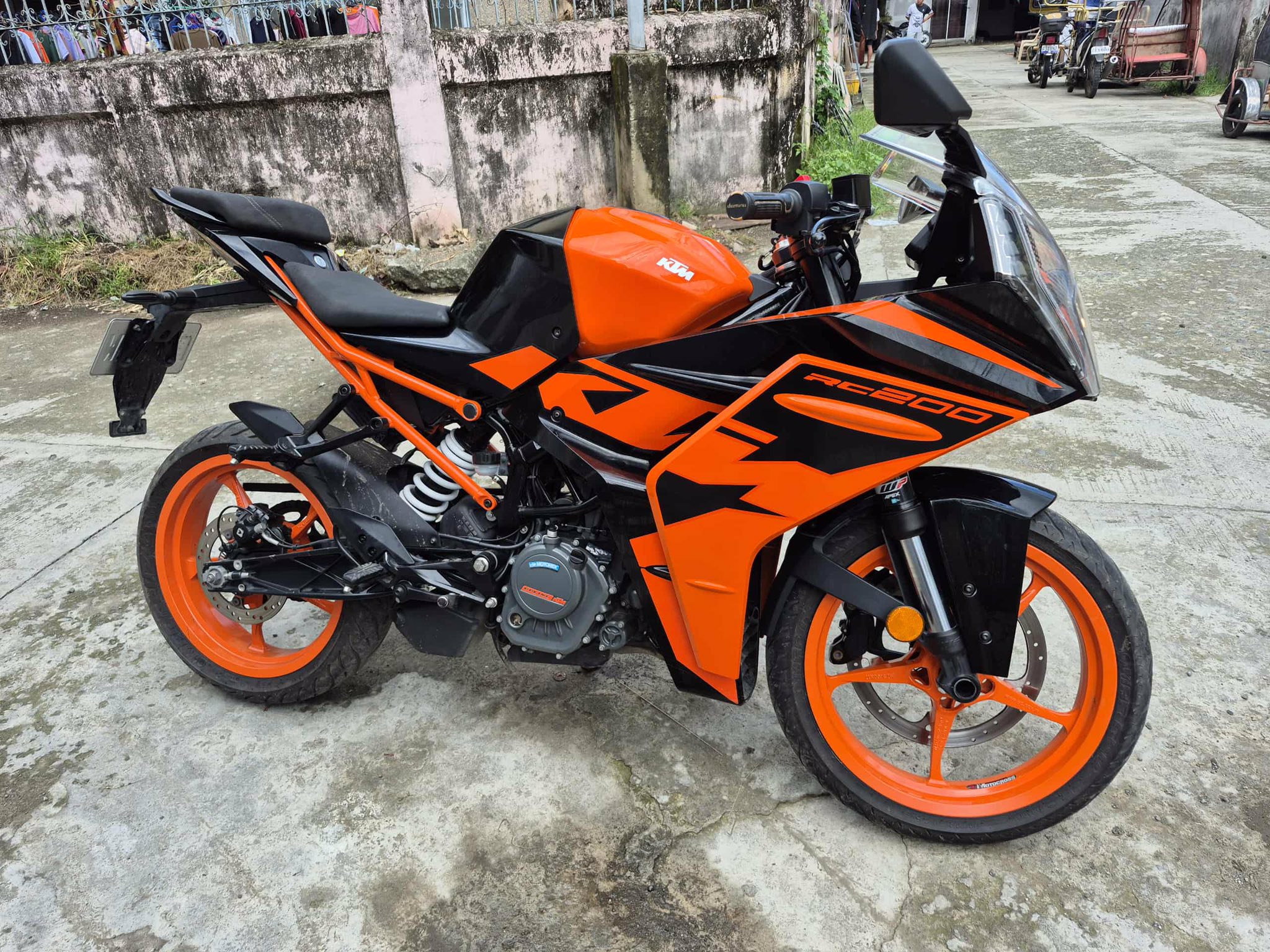 KTM 200 CC