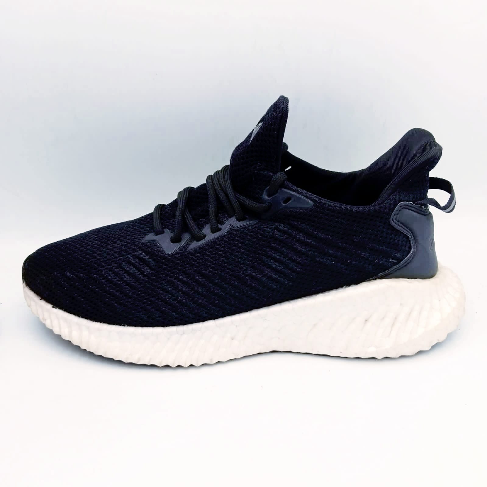 UK 7 Euro 41 Cash on Delivery available For details DM or WhatsApp