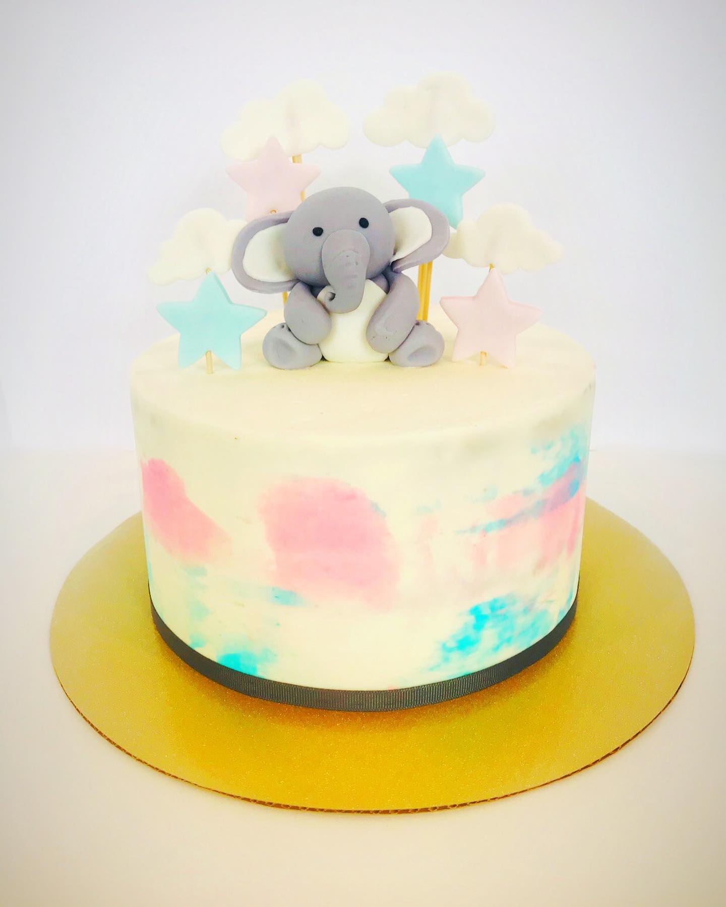A gender reveal cake to Welcome... - Frosted Dreams by Mamta | Facebook