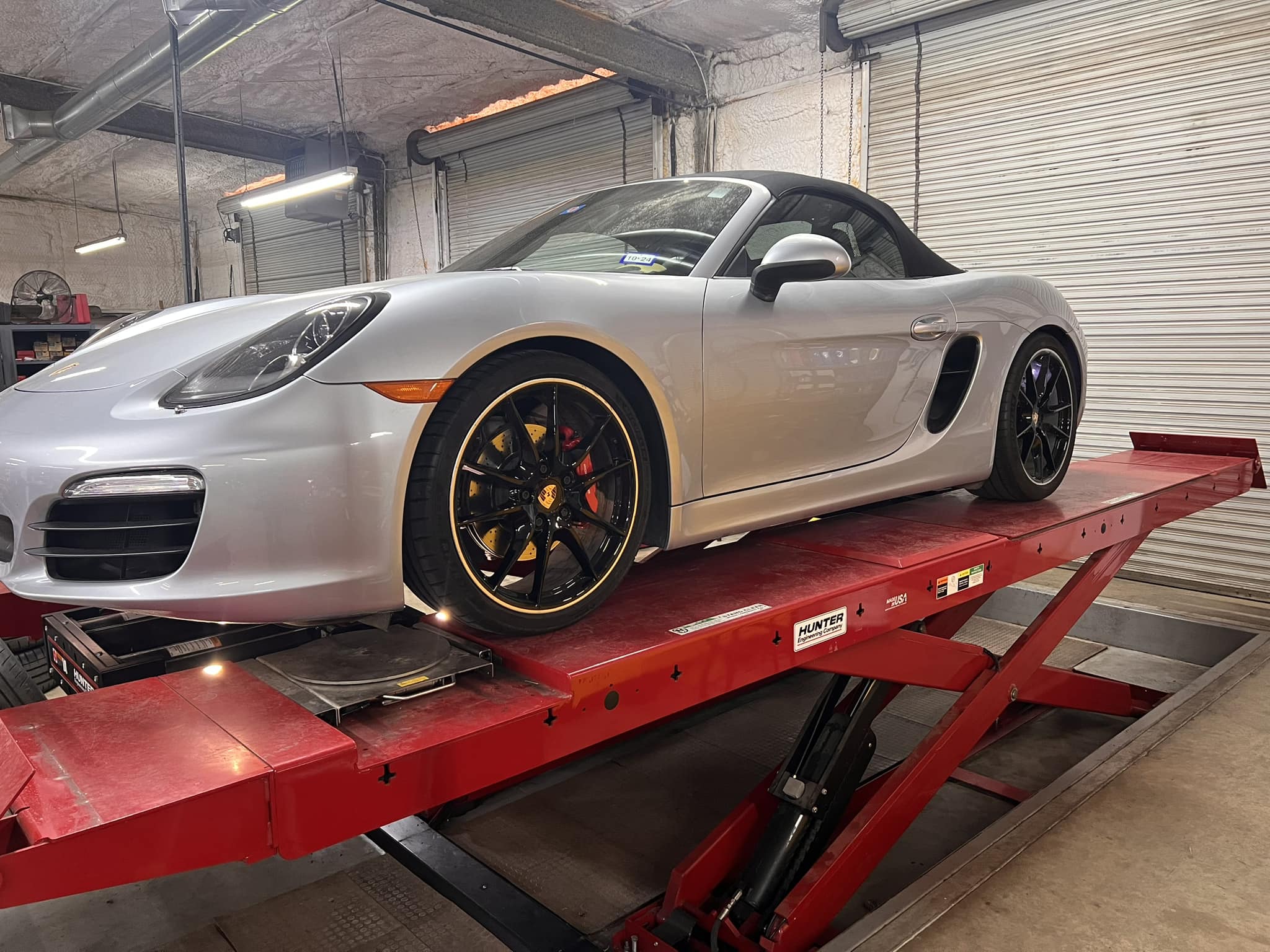 Porsche 981 with x73 suspension upgrade