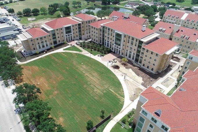 Richards and Arnold Halls... - TCU Housing & Residence Life