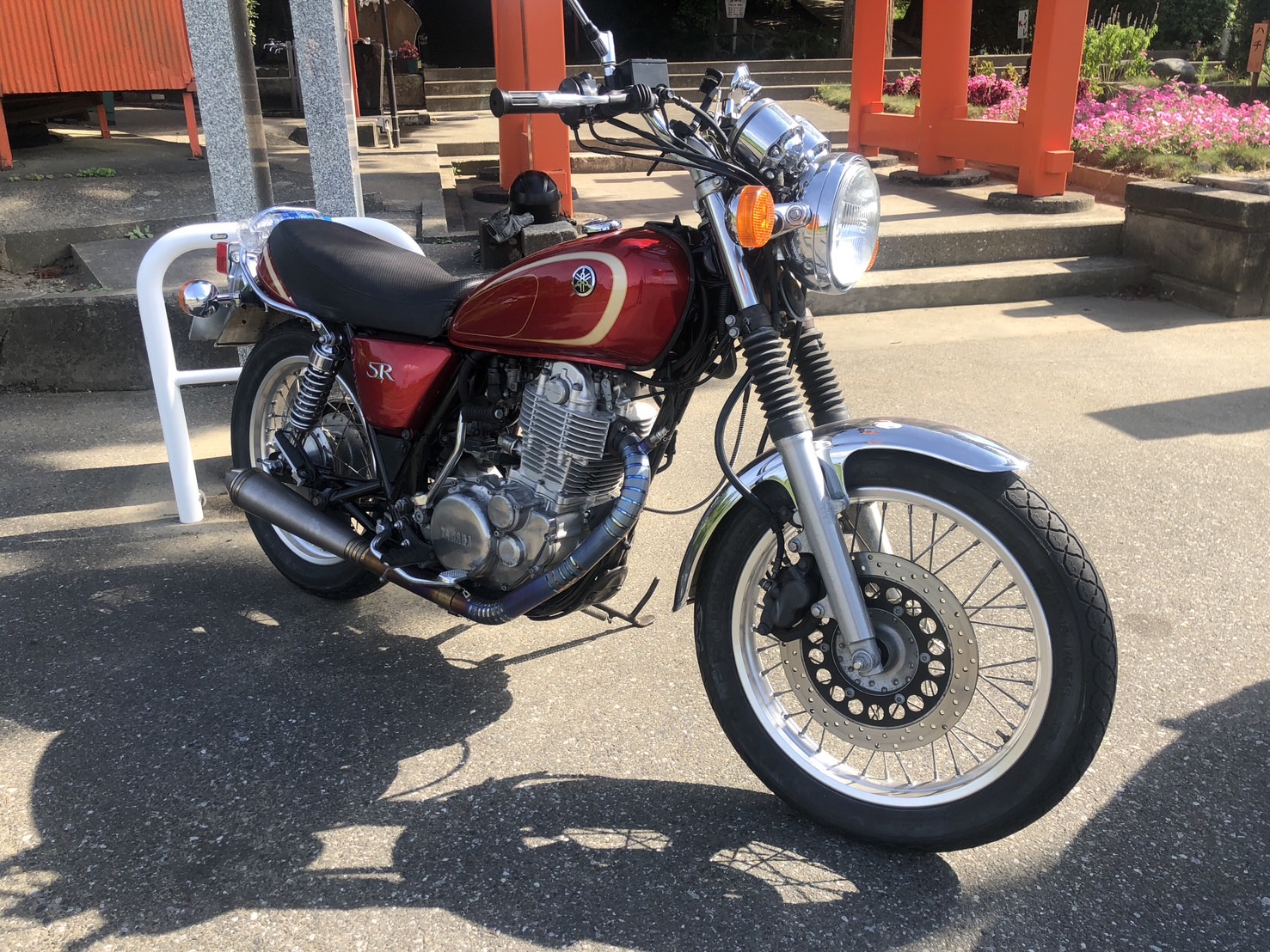 SR400-4 チタンマフラー付きます、車検取ったばかりたっぷり残ってます 