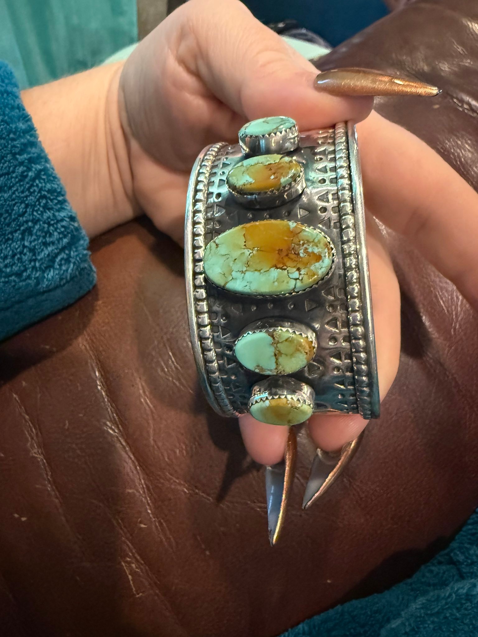 Identify Navajo turquoise jewelry value?