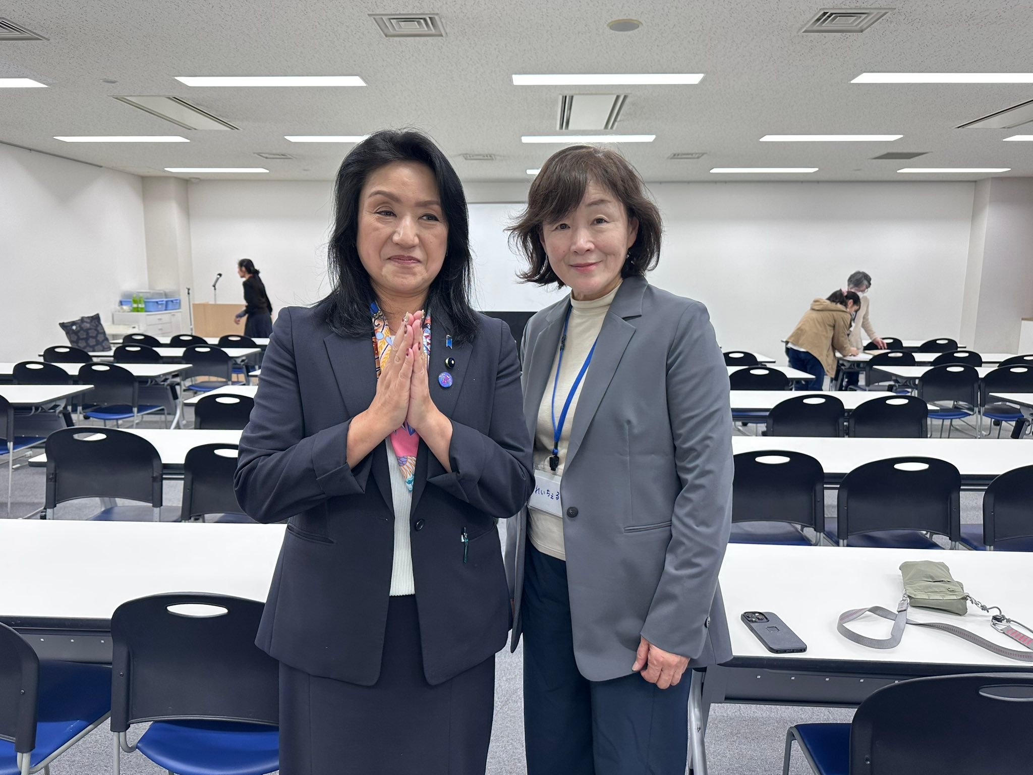 Kyoko Tanebe ひとり親家庭支援を担ってくださっている、えがおプロジェクト代表の出分玲子さん。この度富... Facebook