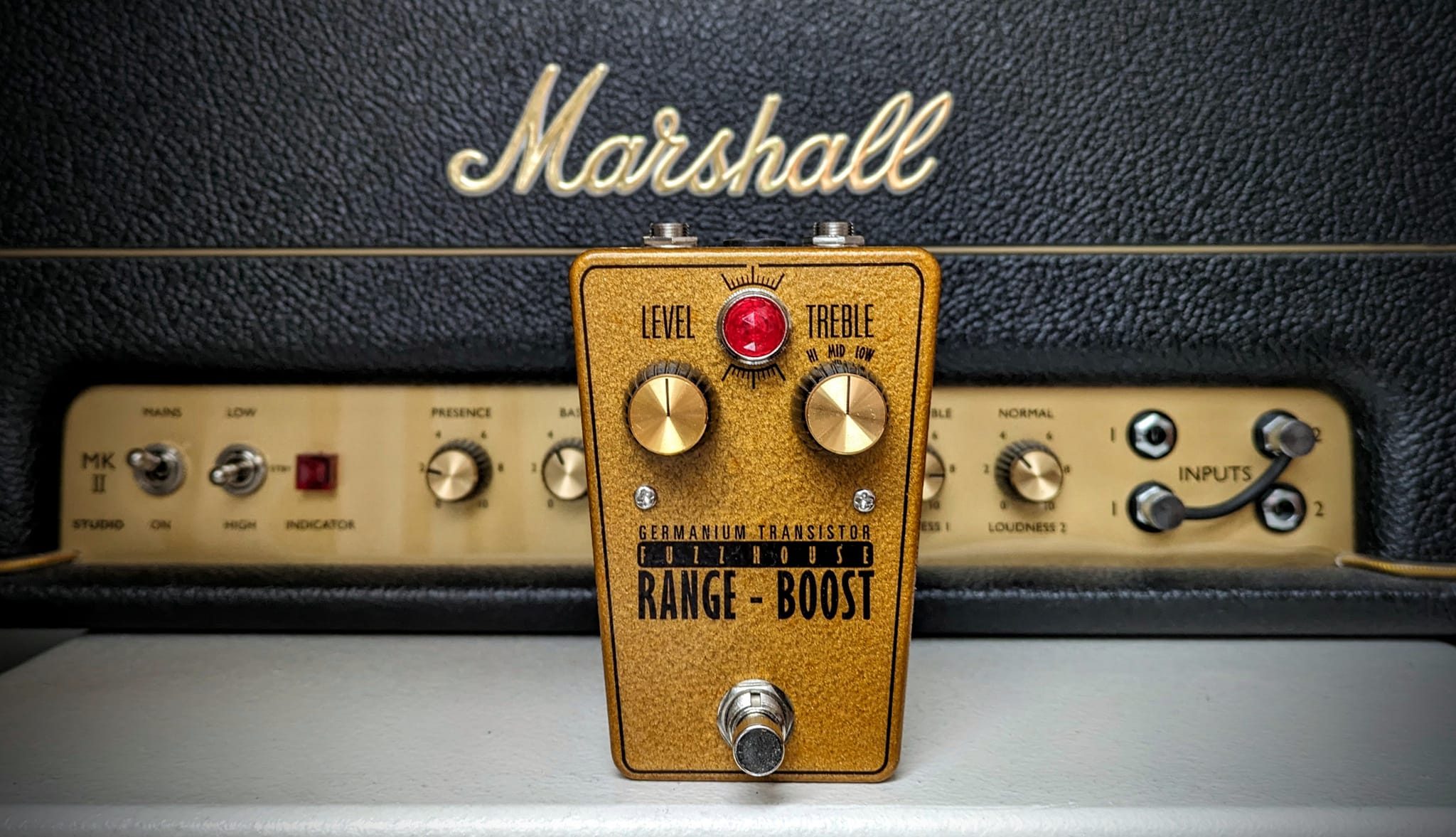 Germanium treble booster pedal review with 3-way switch