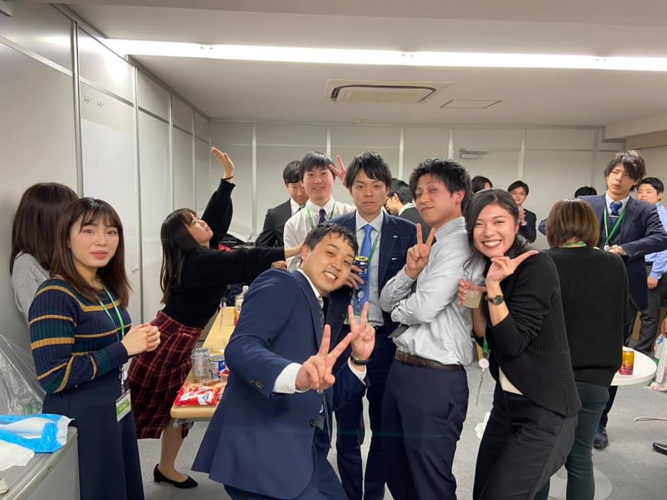 株式会社ヒューマン ライジン Home Facebook