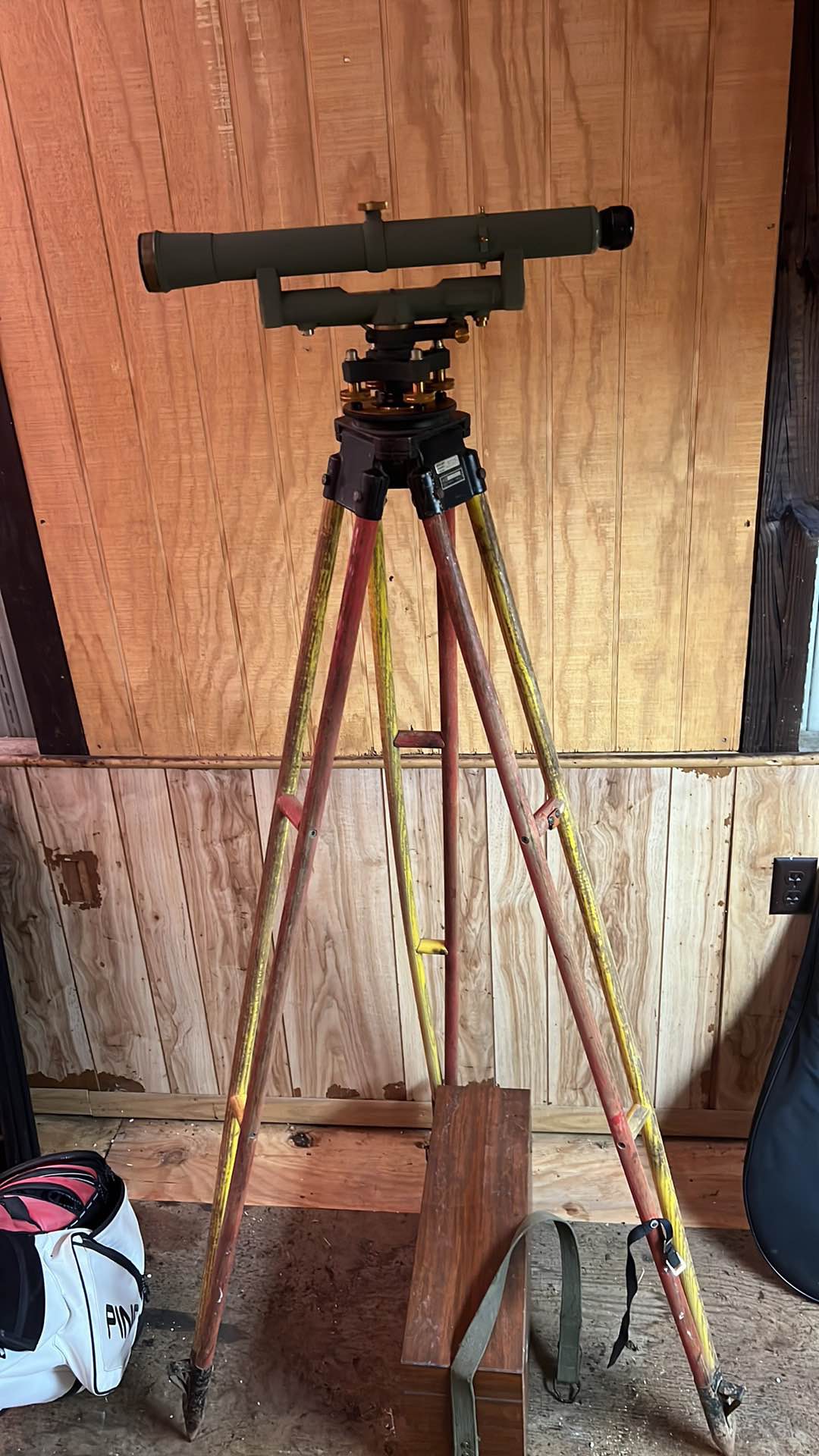 Vintage transit or dumpy level Kueffel & Esser and the legs and box ...