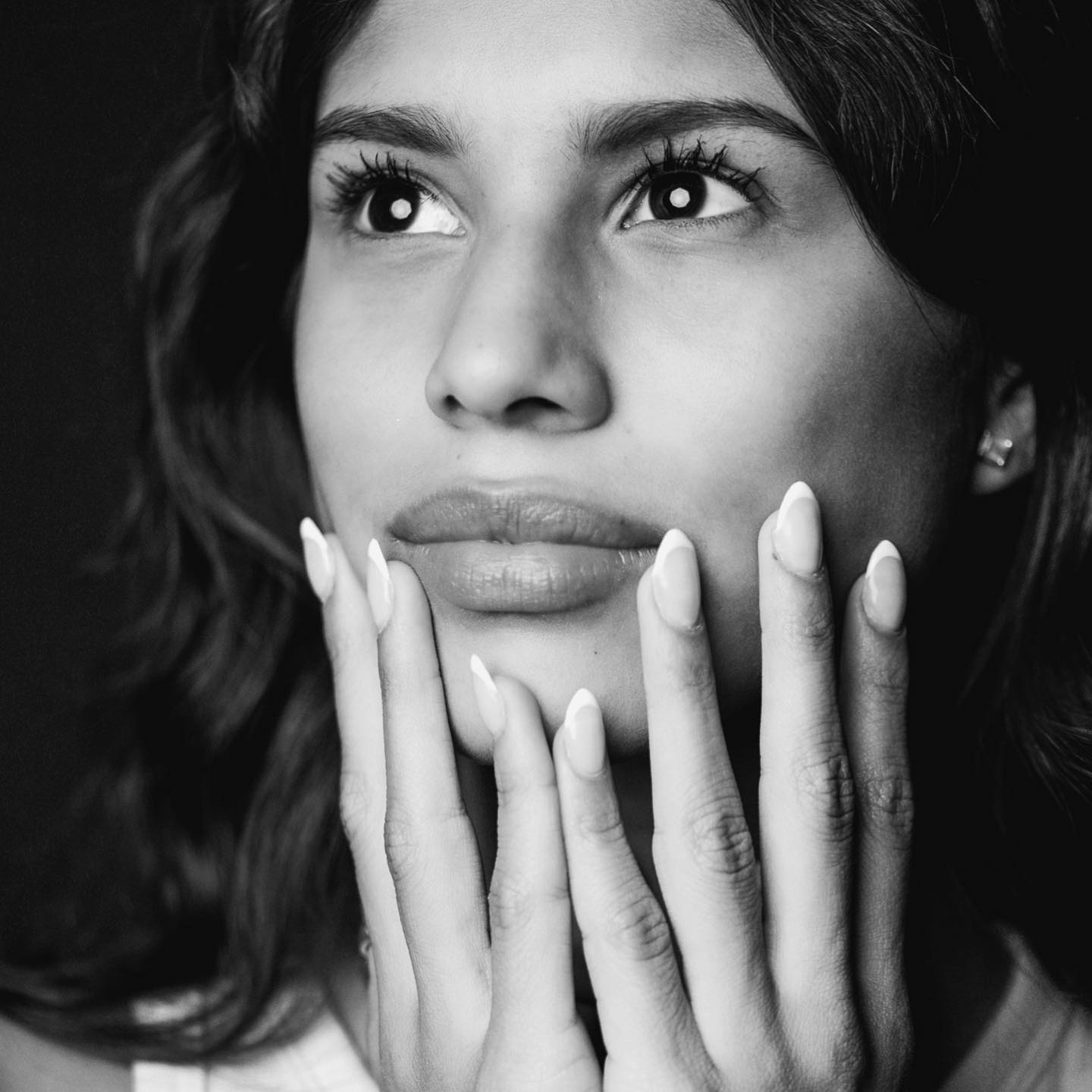 Chulaportraits - Model Behaviour ️💚💛 . . . . . . . .... | Facebook