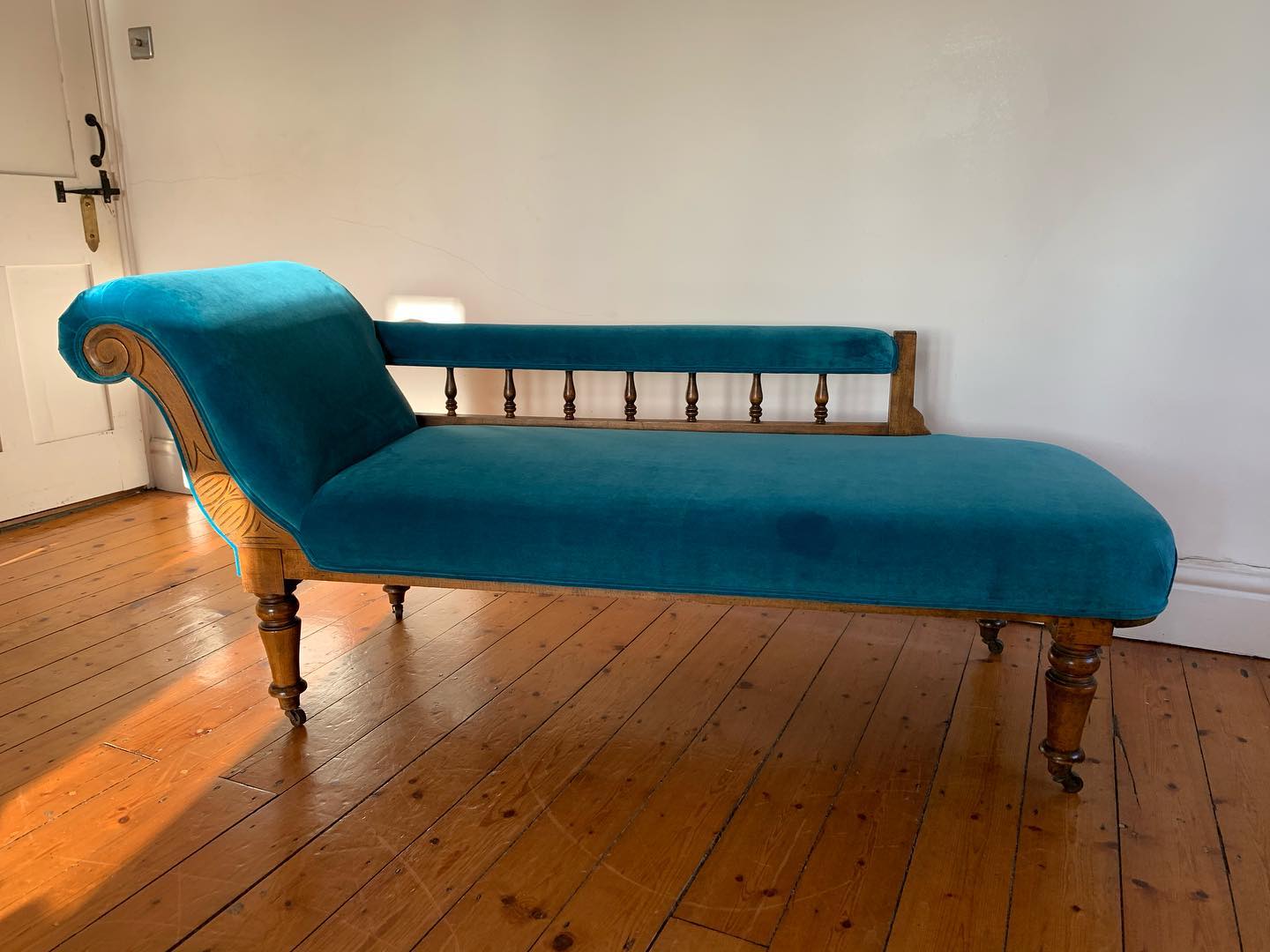 Here is the Chaise we finished... - Spring and Pin Upholstery | Facebook