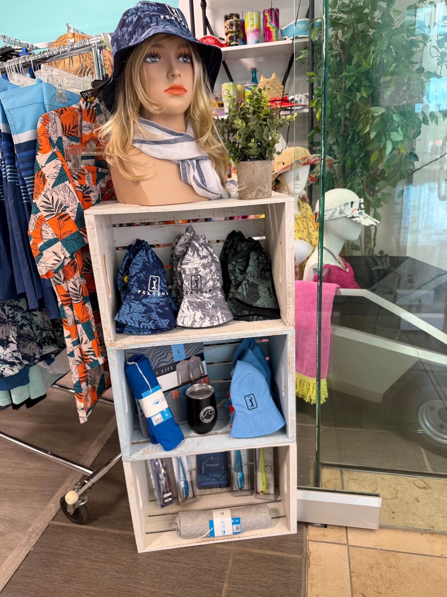 Captains Closet Everything $11 - Fishing - Fort Lauderdale, Florida