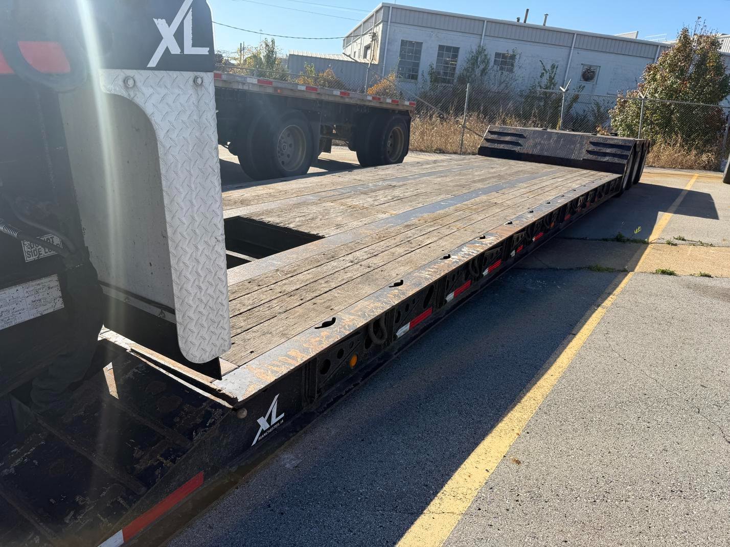2017 XL SPECIALIZED - XL80MFG 40 ton rgn w/ flip axle - lease to own ...
