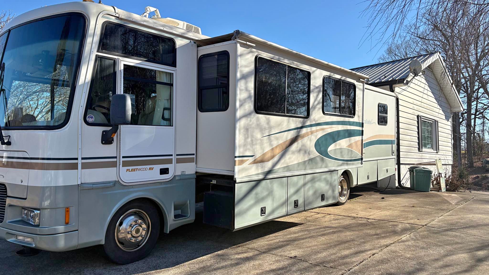 2001 Fleetwood Southwind - RVs & Campers - Siloam, North Carolina ...