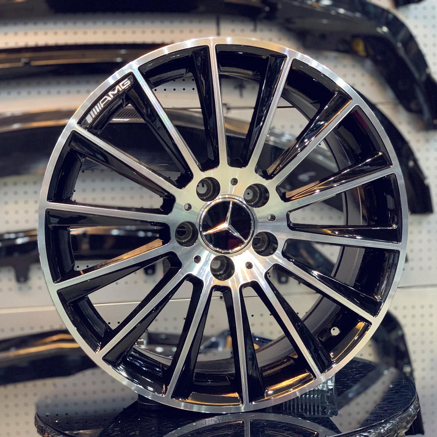 Amg Rims 18 are available now at Ellong... - Ellong car store