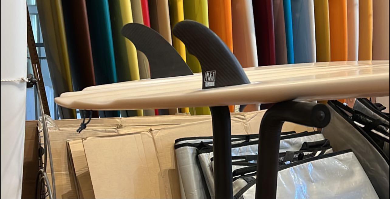 What's the ideal fin setup for a channel bottom twin surfboard?
