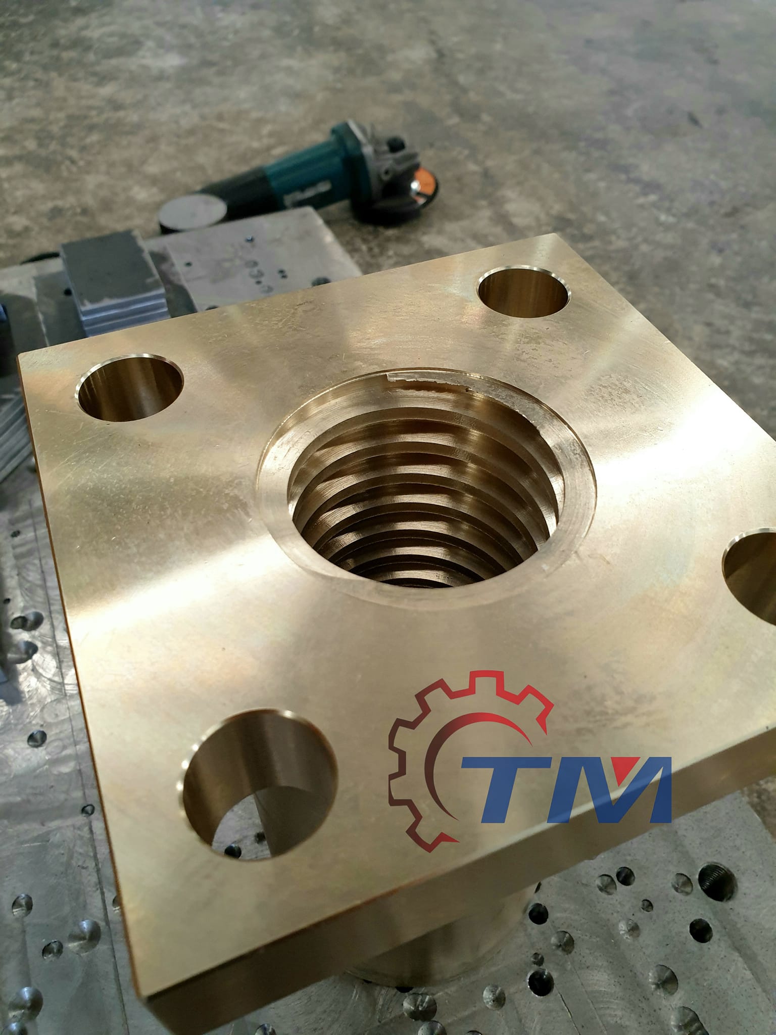 รับงานกัด กลึง ทำเกลียว... - โรงกลึง TM Engineering | Facebook