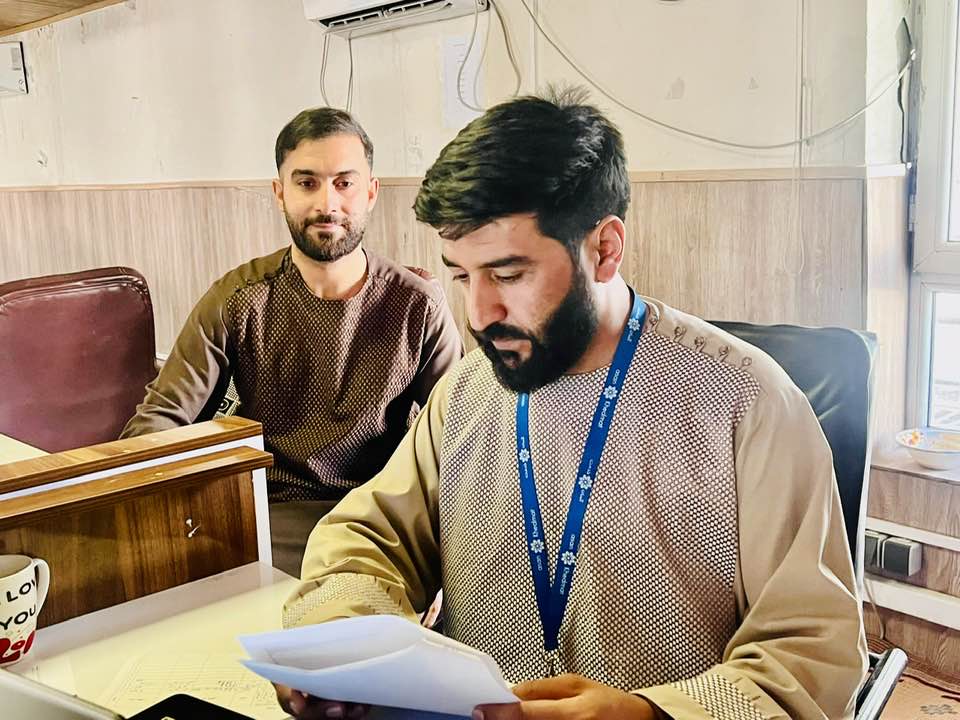 عزیز روښان