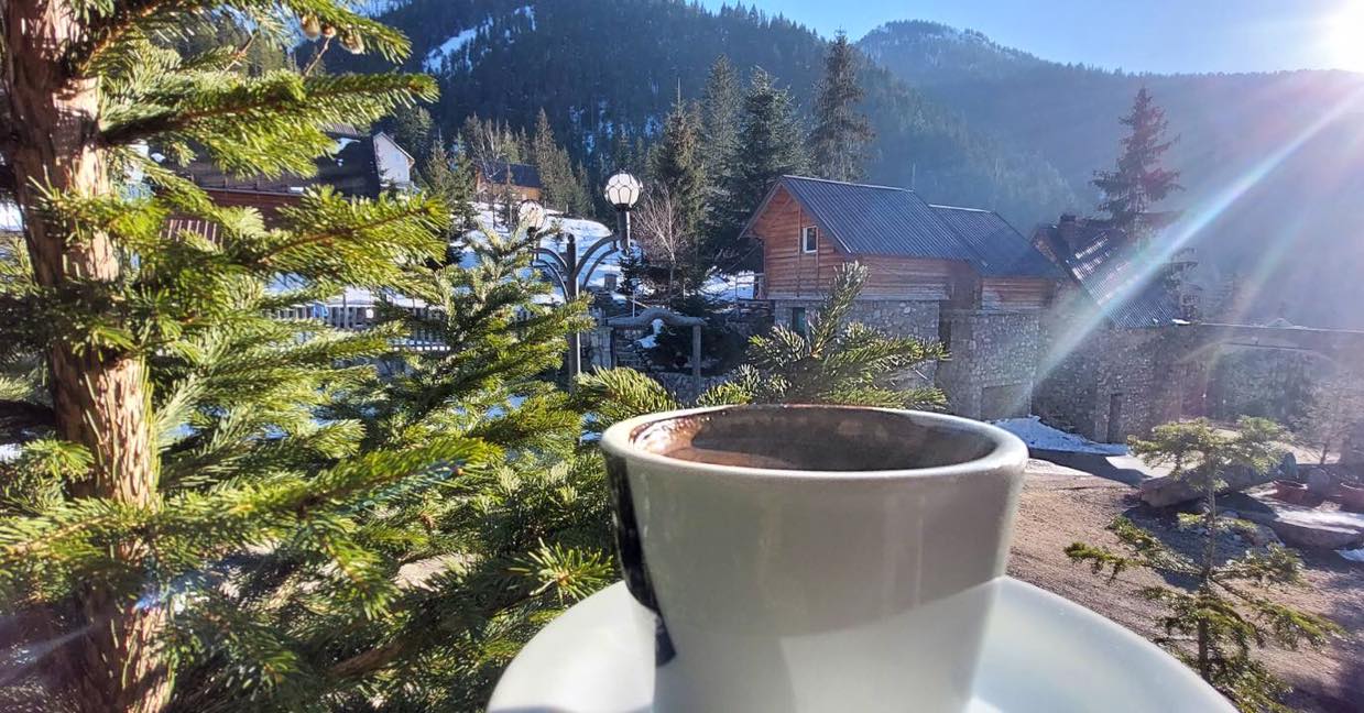 Guri i kuq Restaurant / Rugove | Pejë