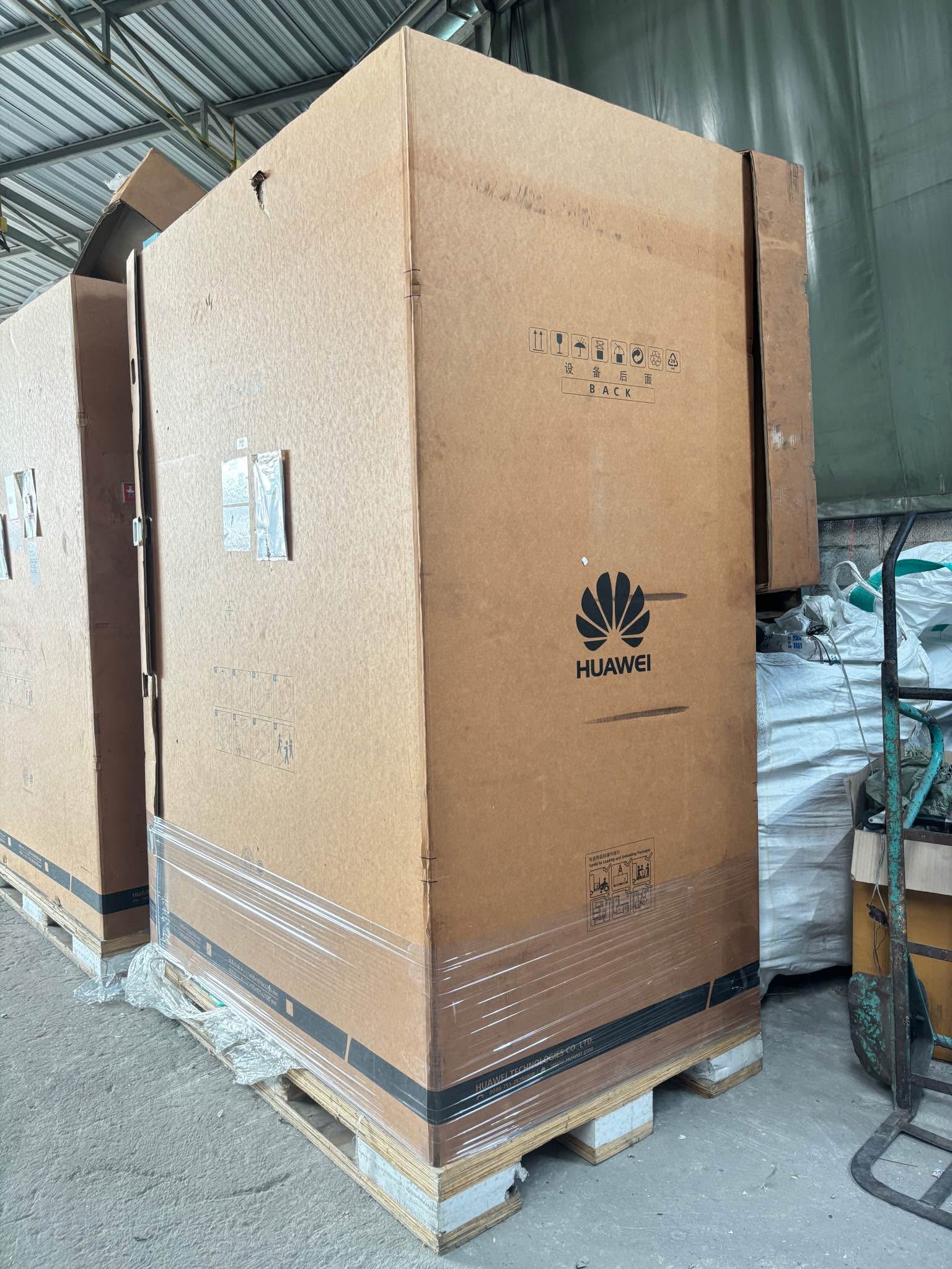 ตู้ Rack huawei 42u ของใหม่ 👉 จำนวน 2ใบ 👉 ขนาดกว้าง60 ลึก120 สูง200ซม👉