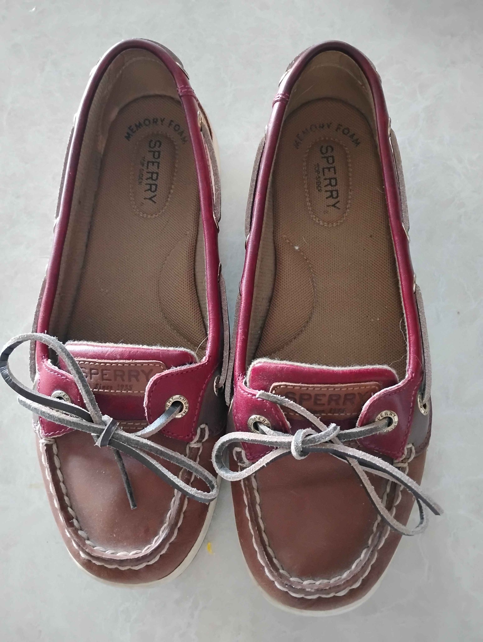 Mocassins Plats Sperry Top-Sider En Cuir Beige/noir - Taille 8.5 US Femme - Occasion Portée