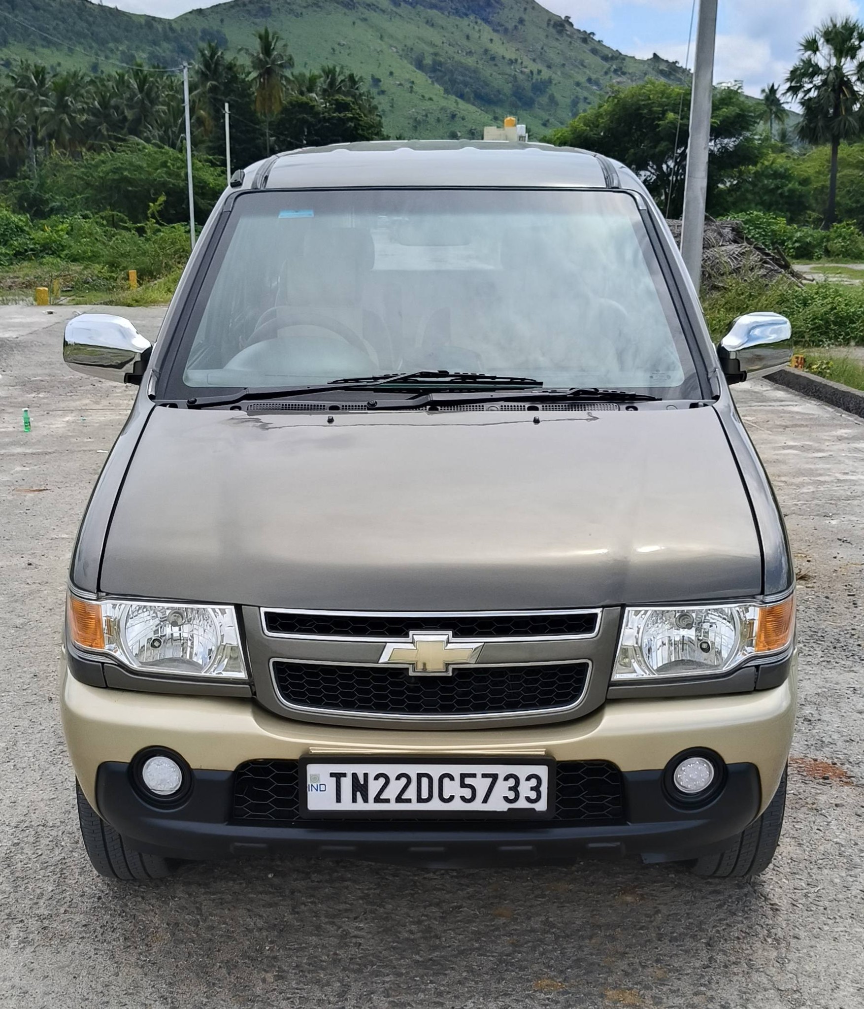 CONTACT -99946 20795 TAVERA LS 2016 MODEL SINGLE OWNER INSURANCE