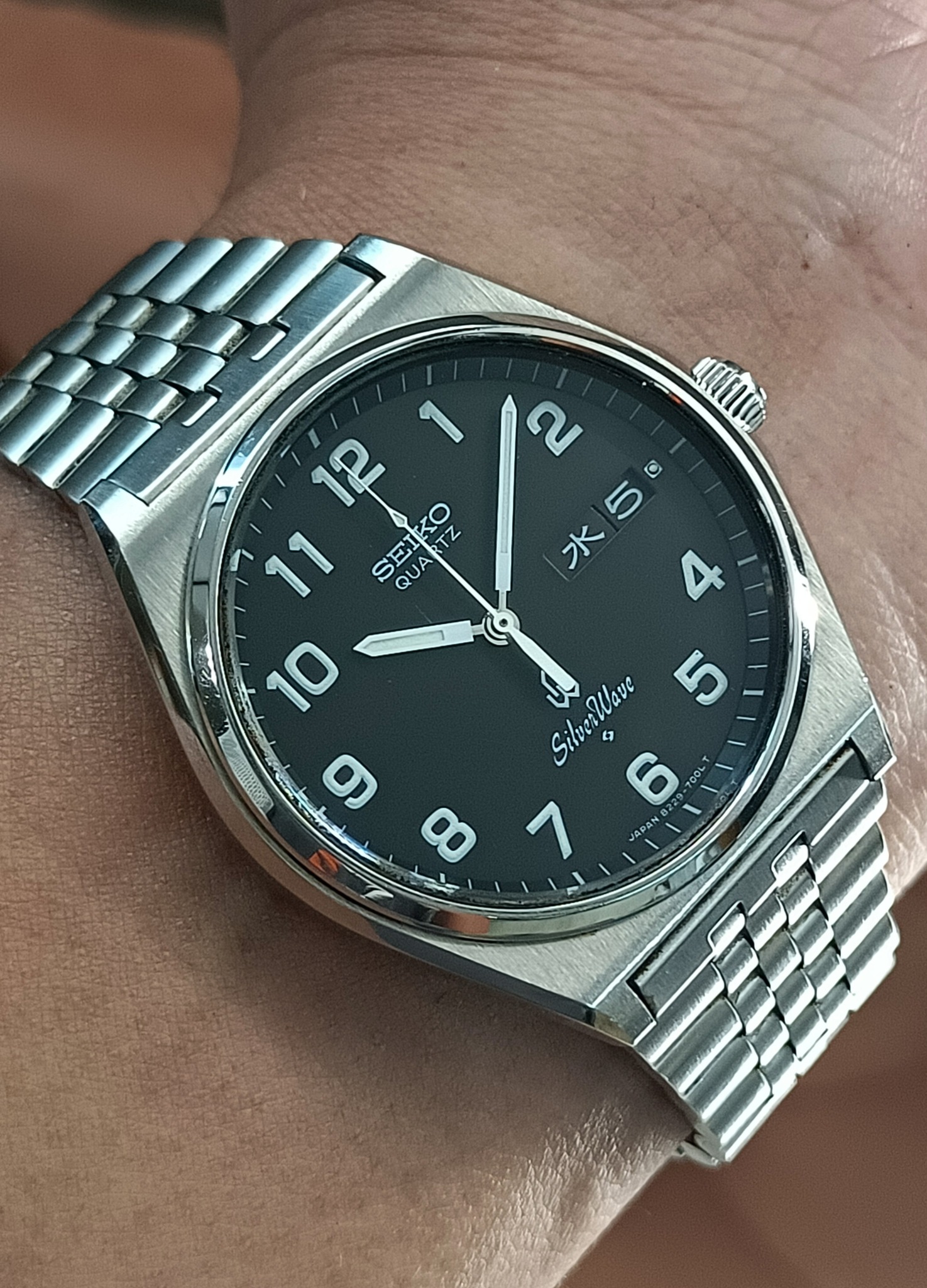 Great Seiko Silverwave 8229-8000 Quartz Watch from 1982 with 