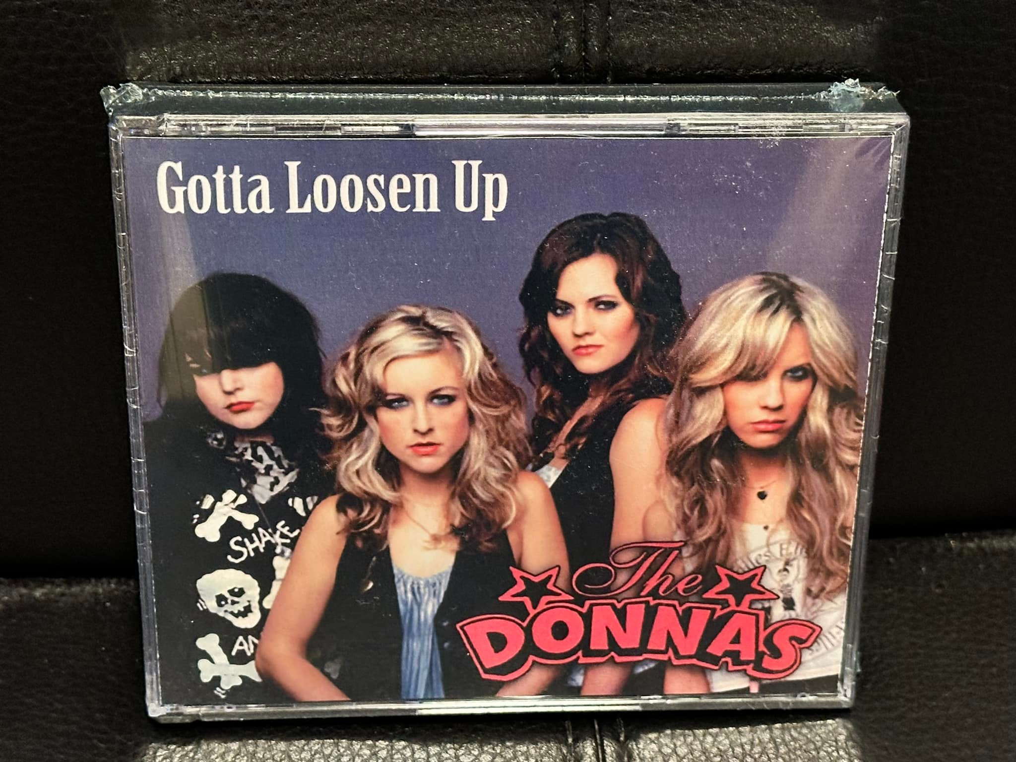 Have you heard of the Gotta Loosen Up 6-CD collection of Donnas