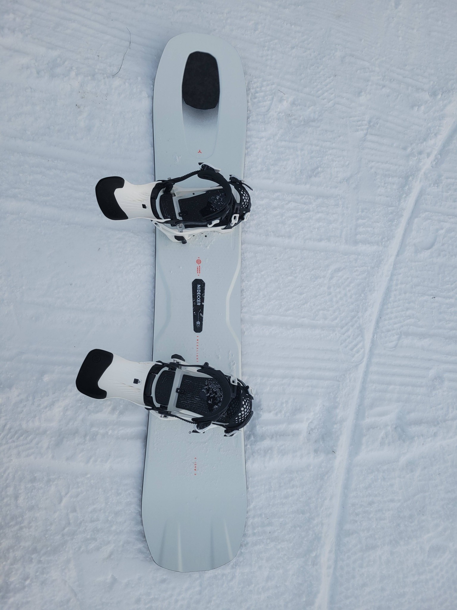 anyone else buy the new nidecker megalight for the upcoming season ?