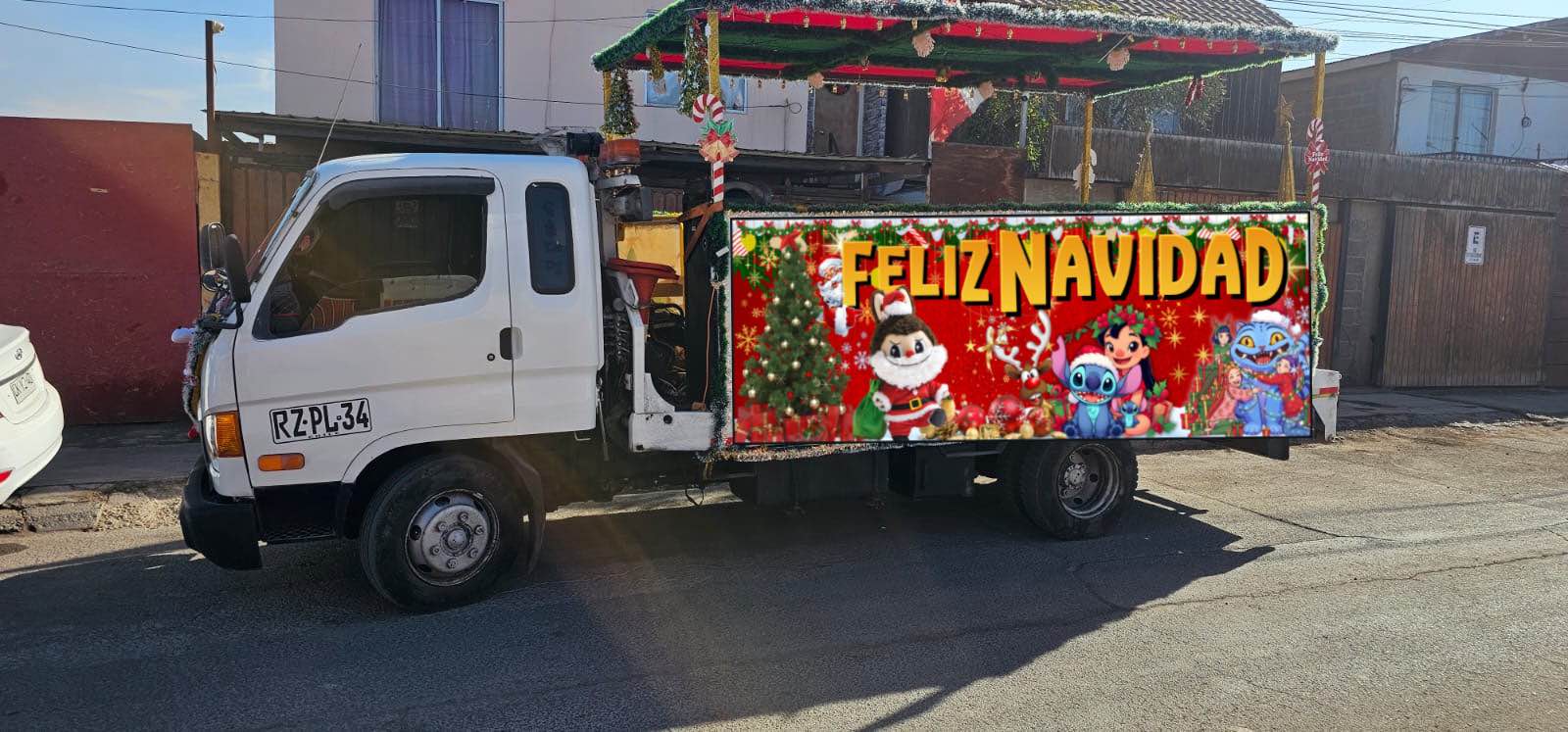Propiemax | Se arrienda camion para carro navideño 🎁🎄Incluye: | Facebook