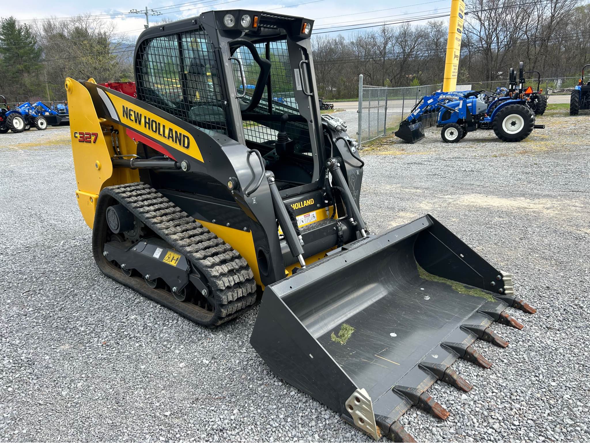 New Holland C327 Rops Skid Steer - Snow Blowers - Maryville, Tennessee ...