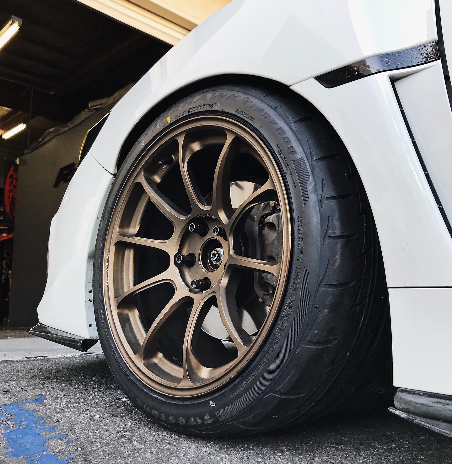 R Compound USA - 275/35/18 Firestone Indy 500 tires on... | Facebook