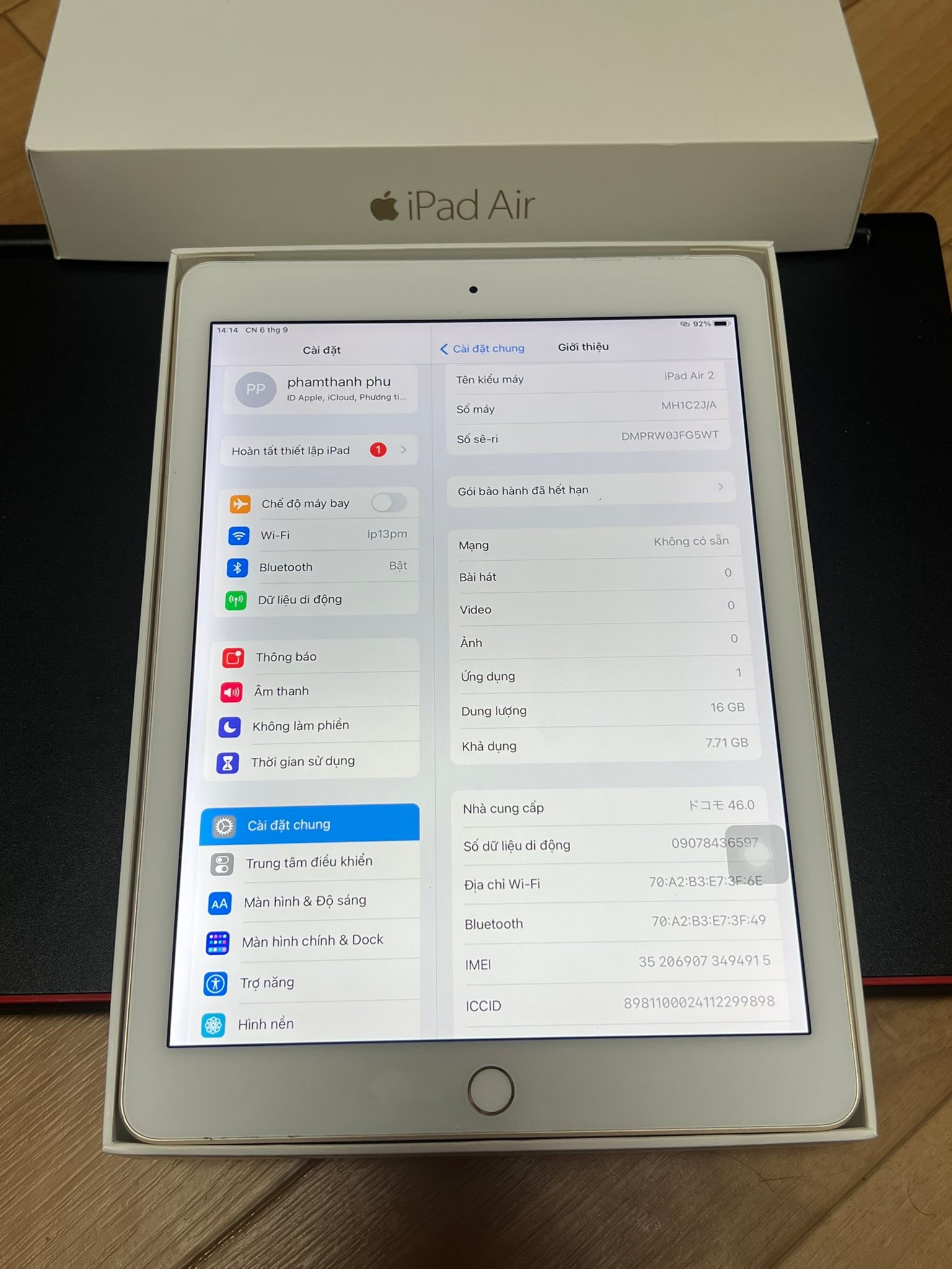 1 / Ipad pro 12.9inch gen 1 128gb bản sim. Máy full chức năng k