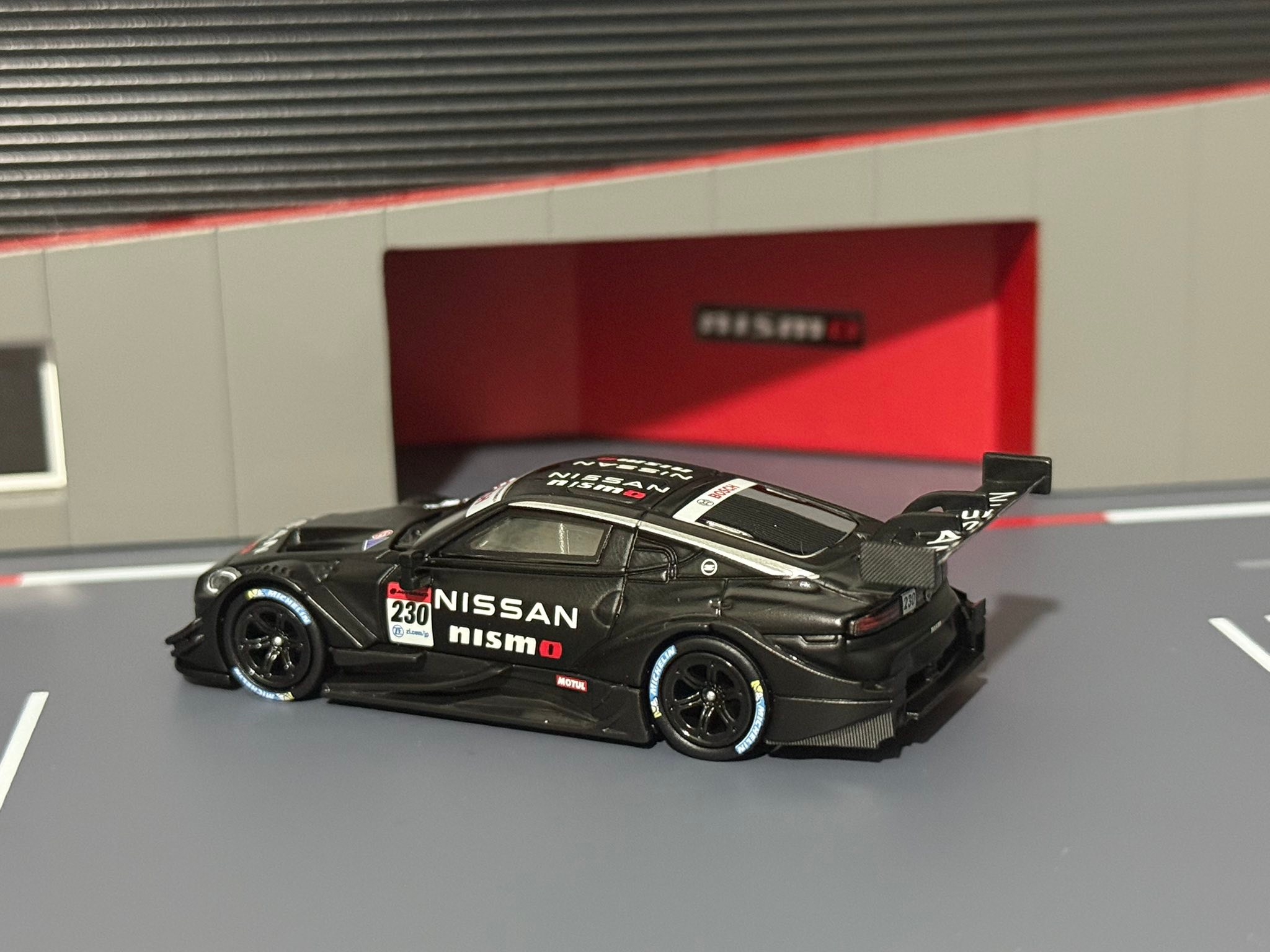 Miniature Nissan GT-R (R35) Super GT 2008 N°230 - Échelle 1:43, Marque Ebbro, Neuf