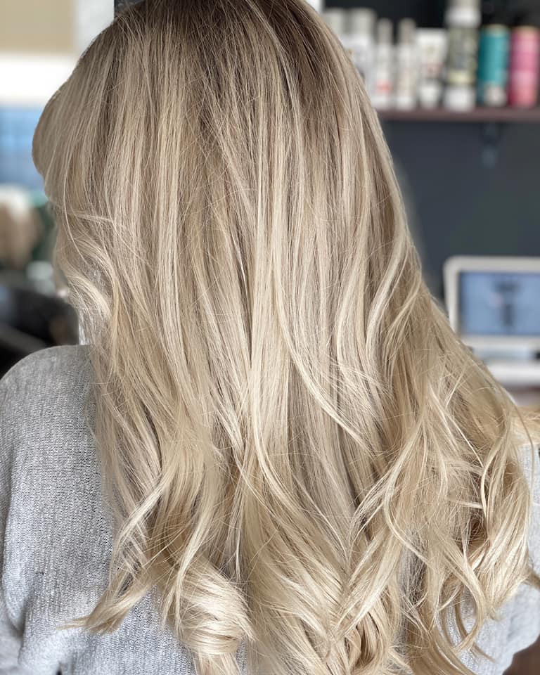 😍 The “KC” 🥰 stylist :... - Honeycomb Salon VB | Facebook