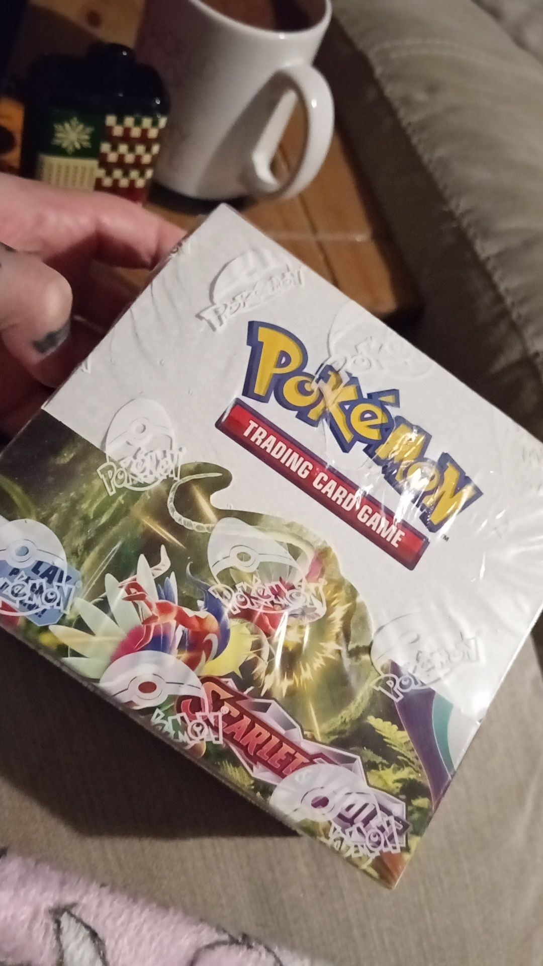 people opening booster boxes Pokmon TCG: Mega EvolutionPerfect Order Display Box : Toys & Games Opening a Pokmon booster box