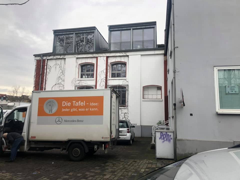 Esg Dusseldorf Heute Sind Eure Spenden Bei Der Facebook