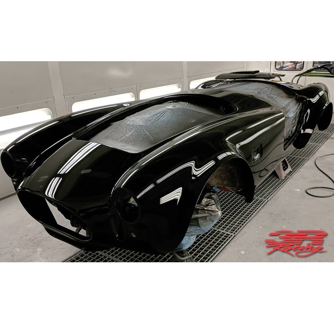 3R Racing - A look into our busy body/paint shop. The...