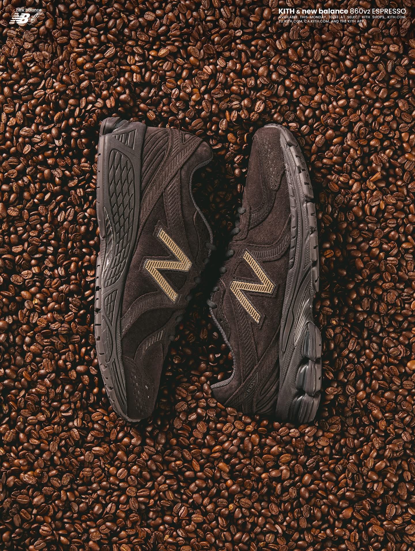 Sneackers avalible whatssup or call 📞 0973436087 or. 0760896273 