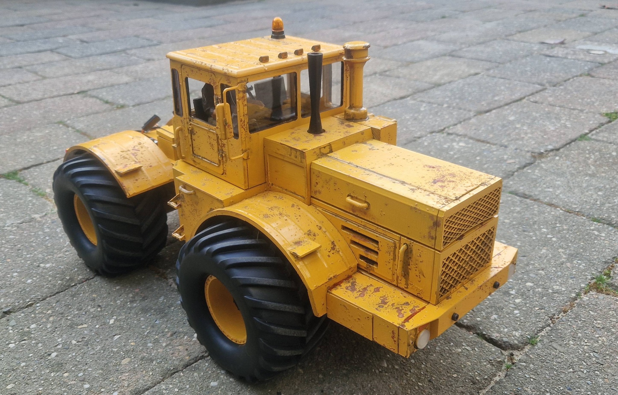 Rc tractor kirovets k-700 Kirovets K 700 A Traktor f r 15 900 EUR
