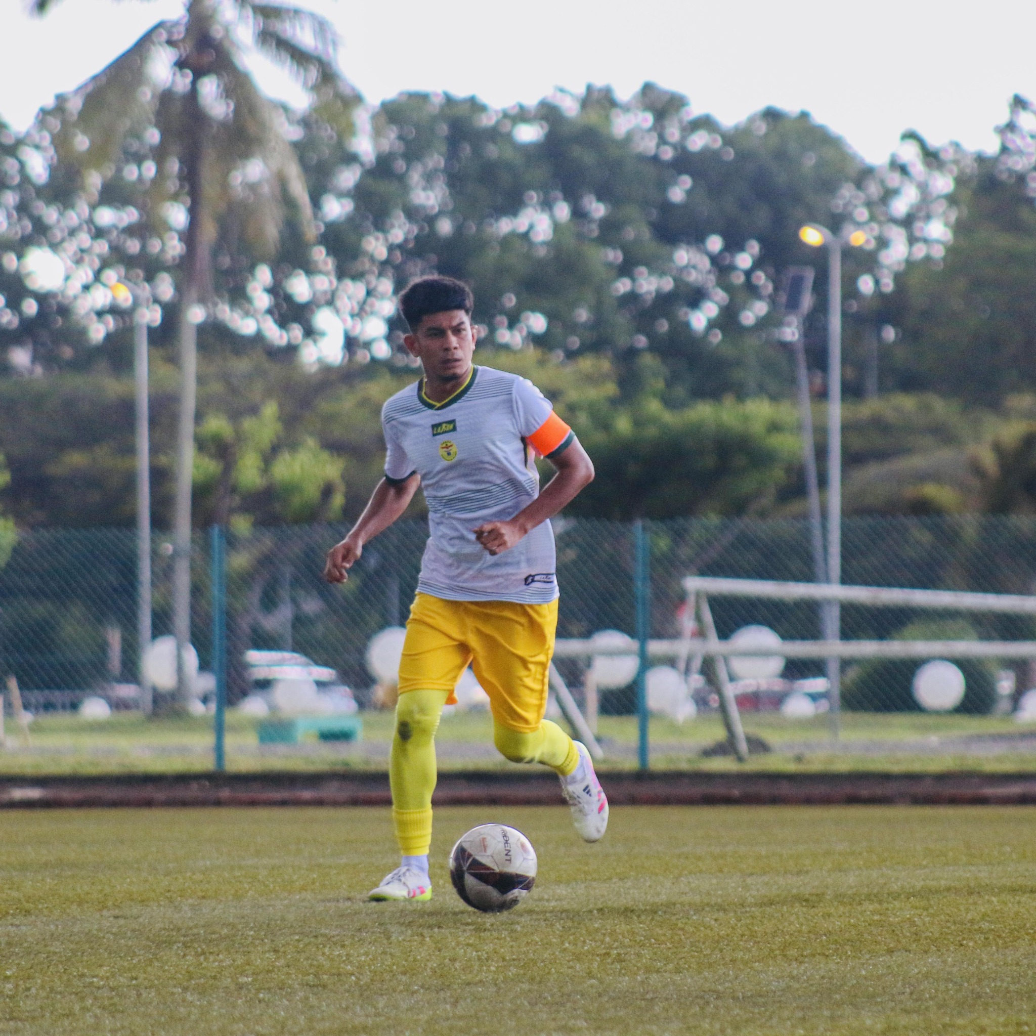 Ahmad Roni Sharil
