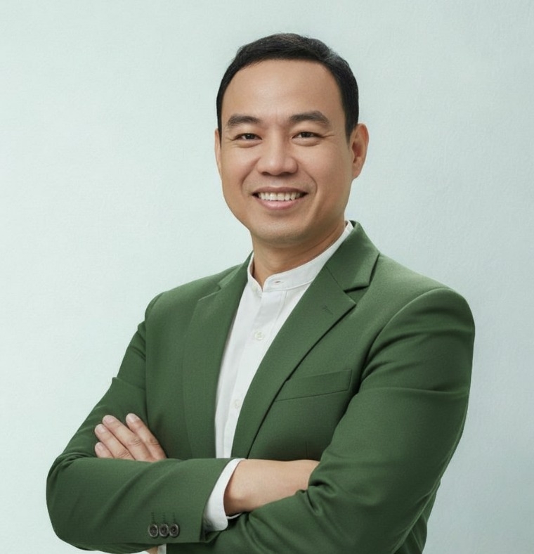 Mike Reyes