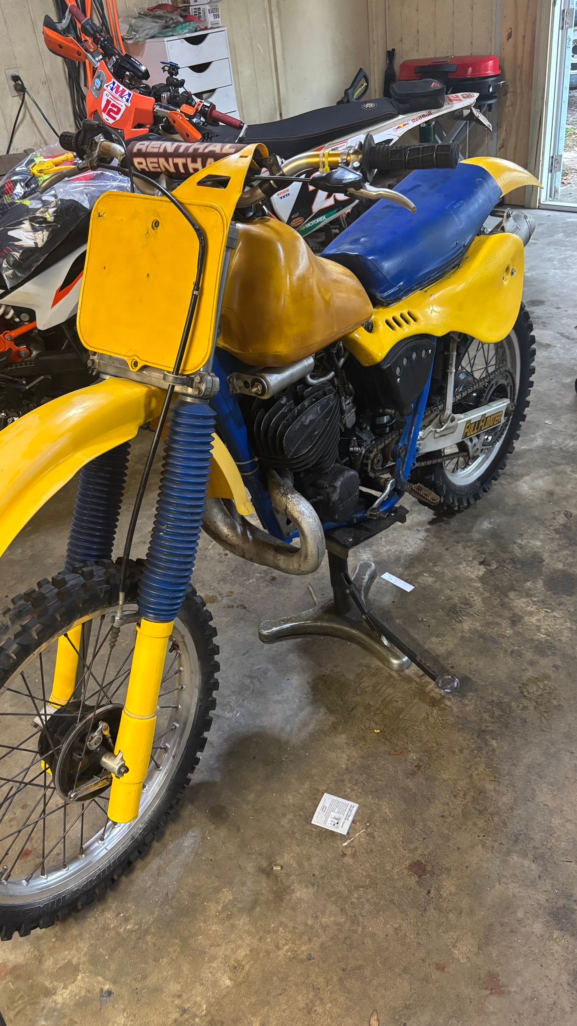 PUTS 作品 Have KX500 and RM500 I am 66 with knee replacements. Anything to