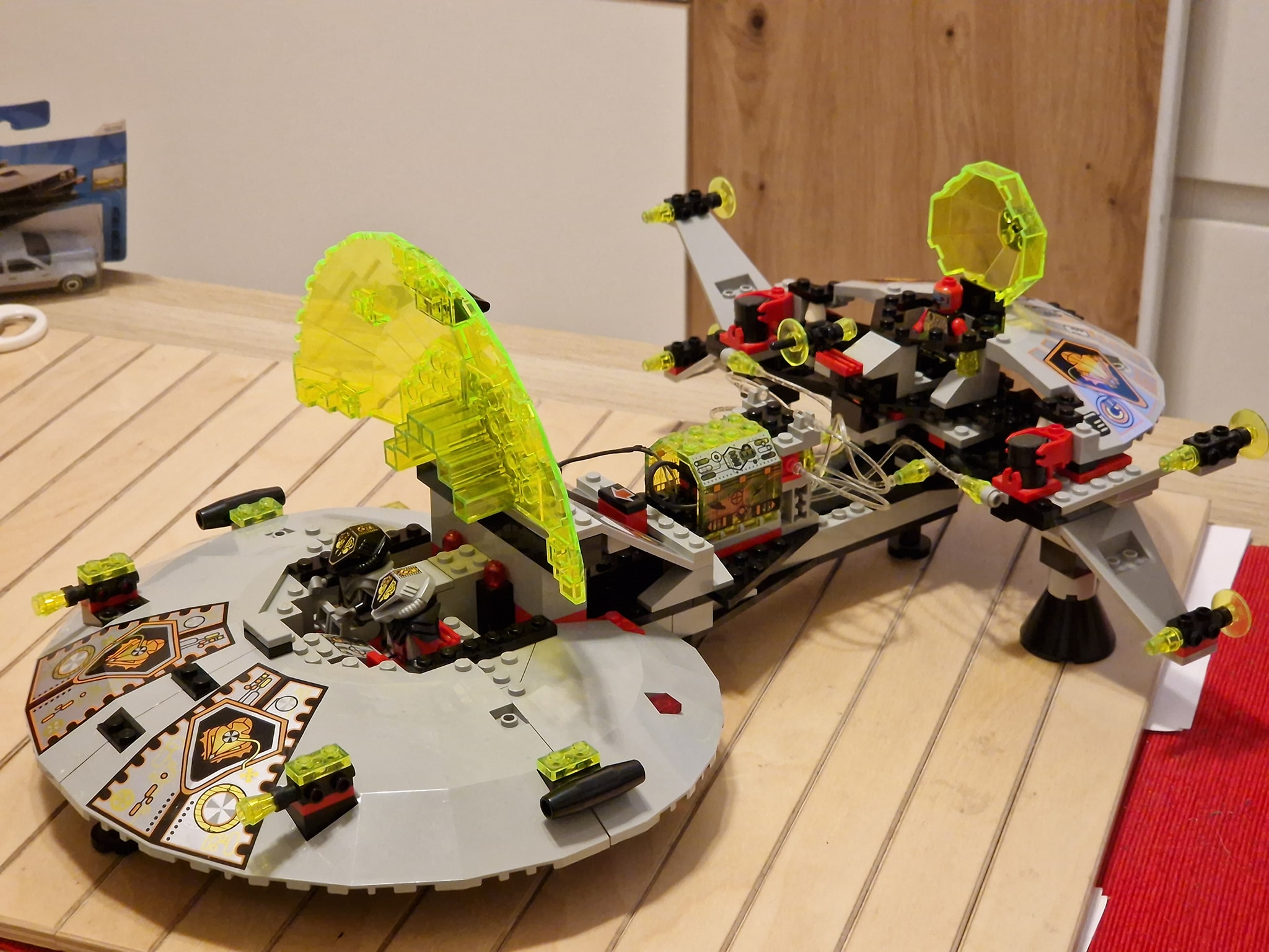 Rebuilt 6979-1 Interstellar Starfighter Lego kit