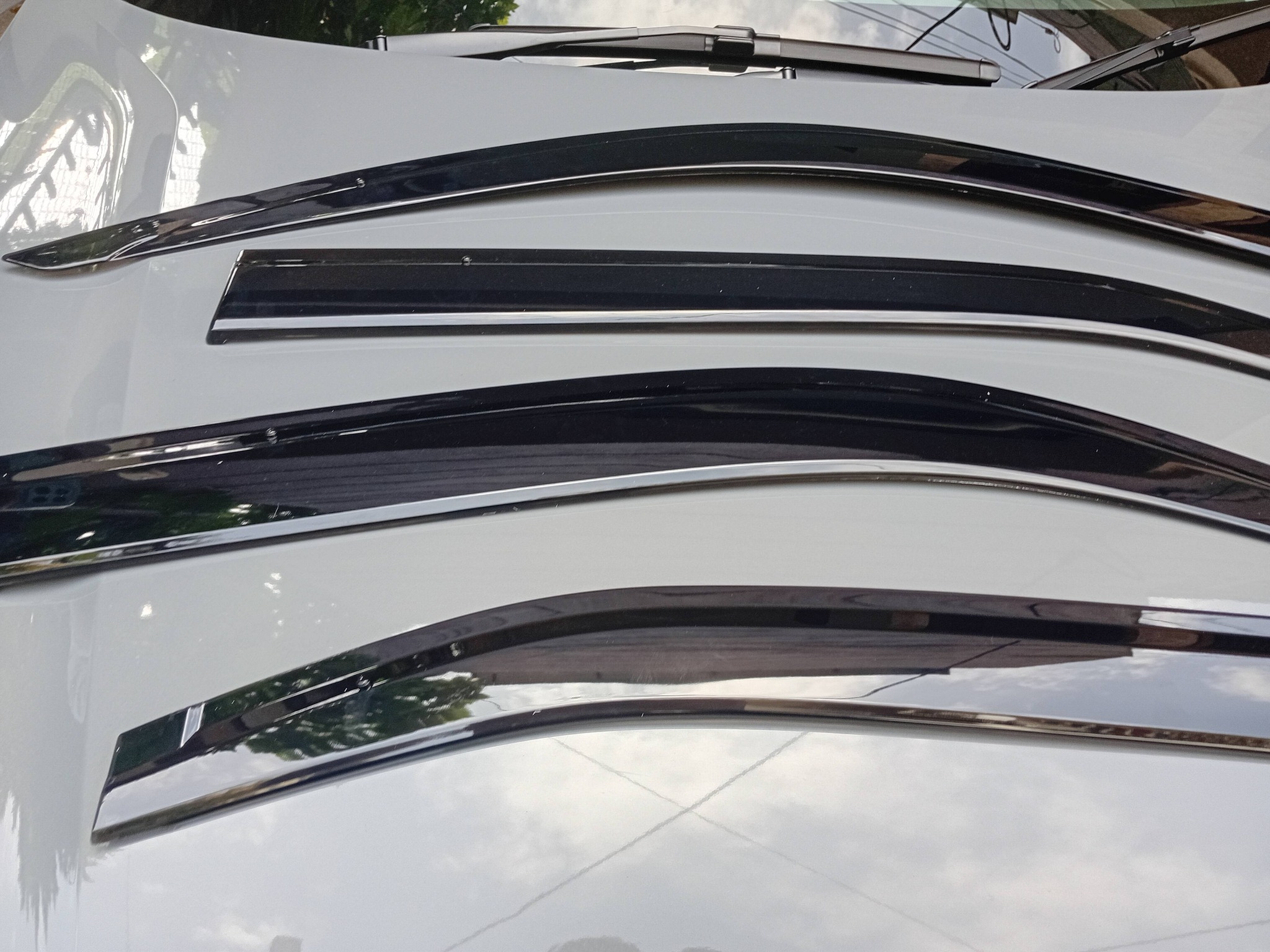 Vezel new 2024/25 door visor available