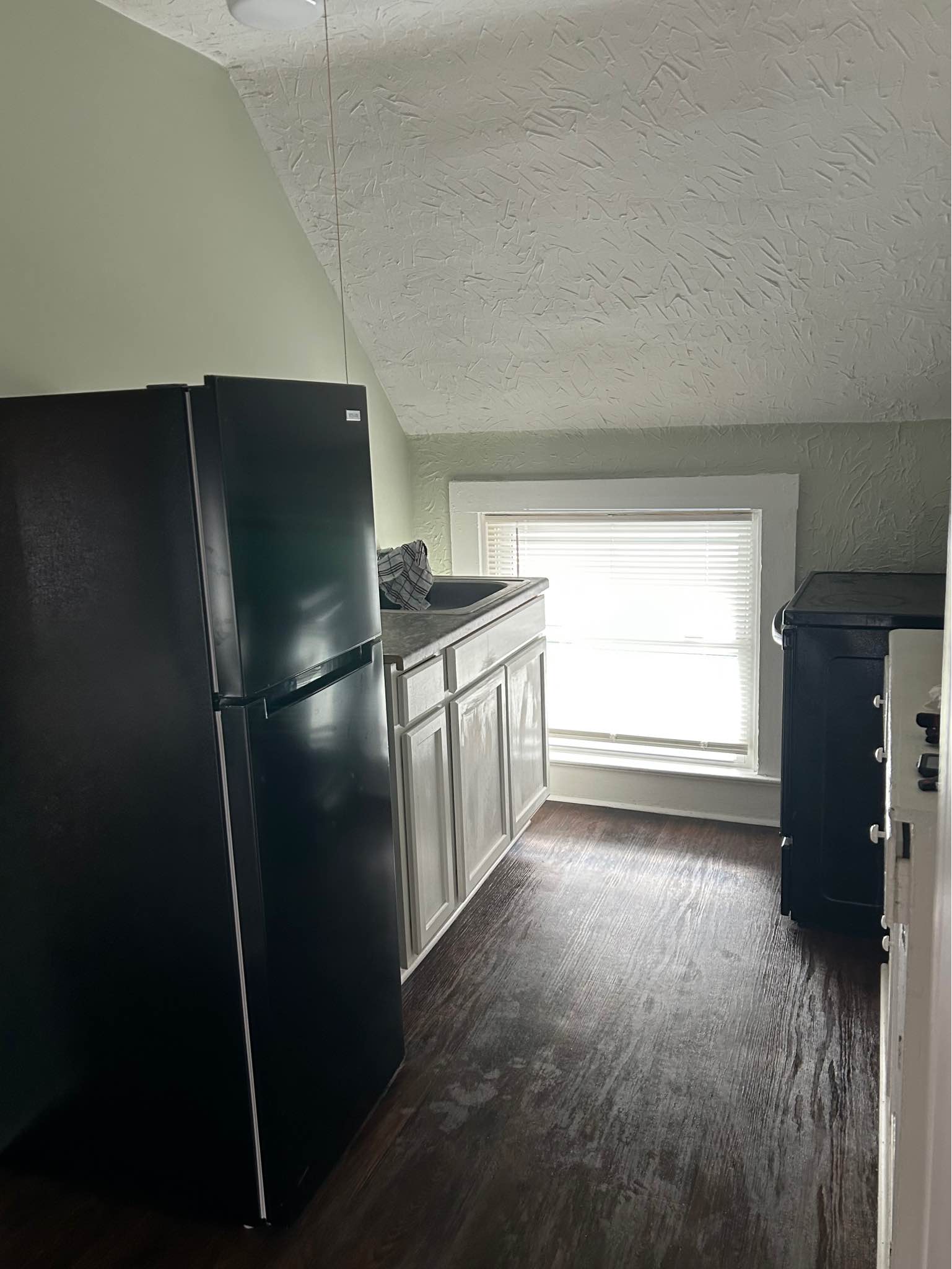 Curated visual reference: Visual Reference: 1 Bed 1 Bath Apartment Property Rentals