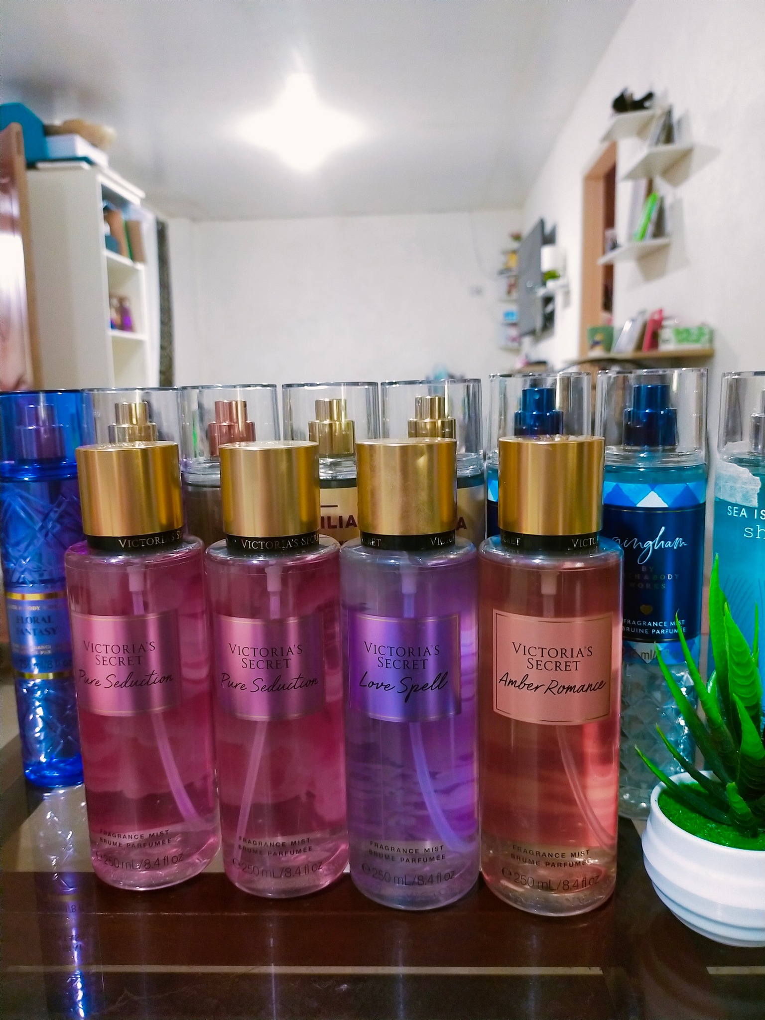 Victoria's Secret vs Bath & Body Works fragrance longevity