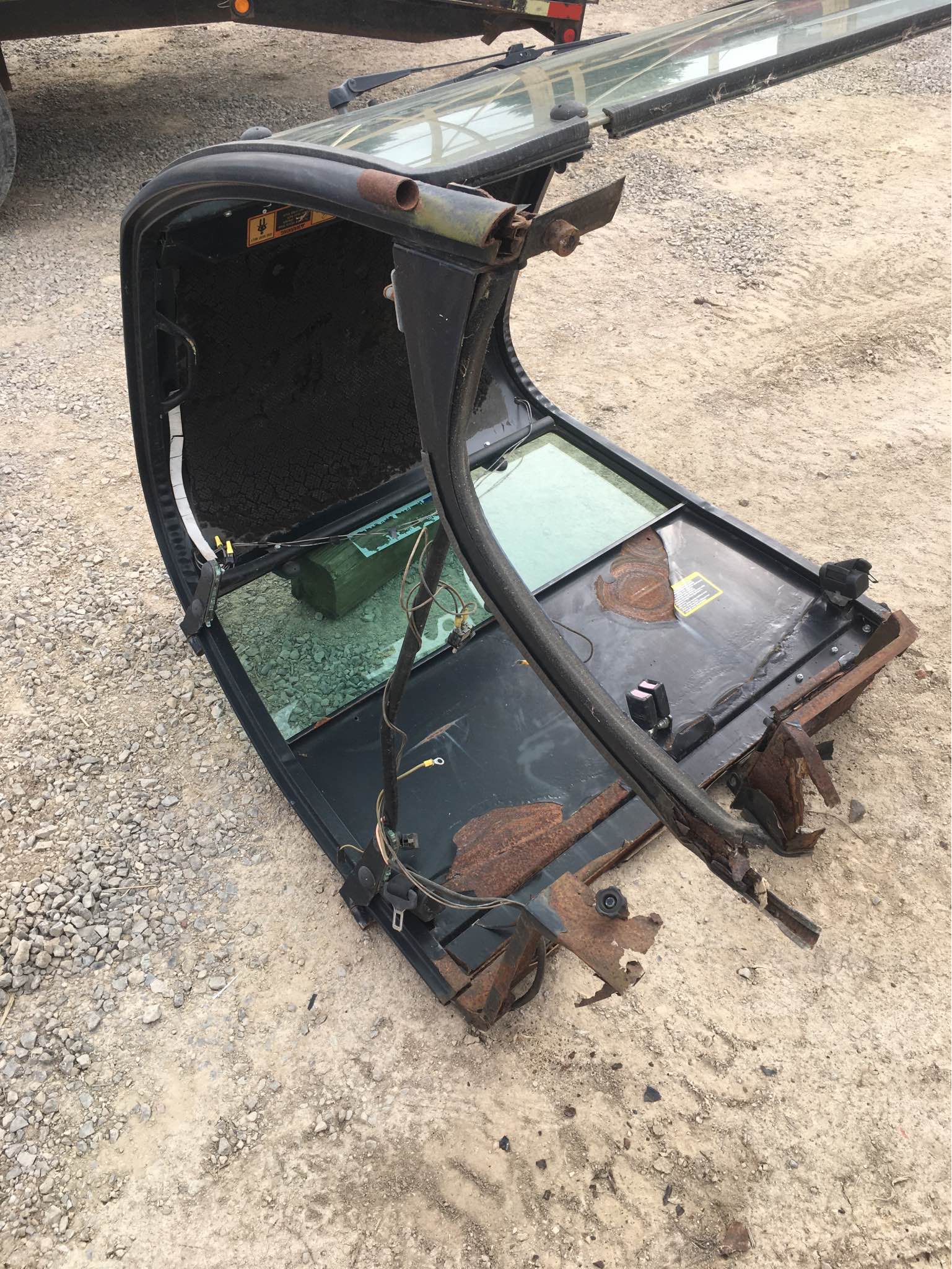 JD Gator HPX Cab ROPS With Good Glass - Car Exterior Parts - Hamler ...