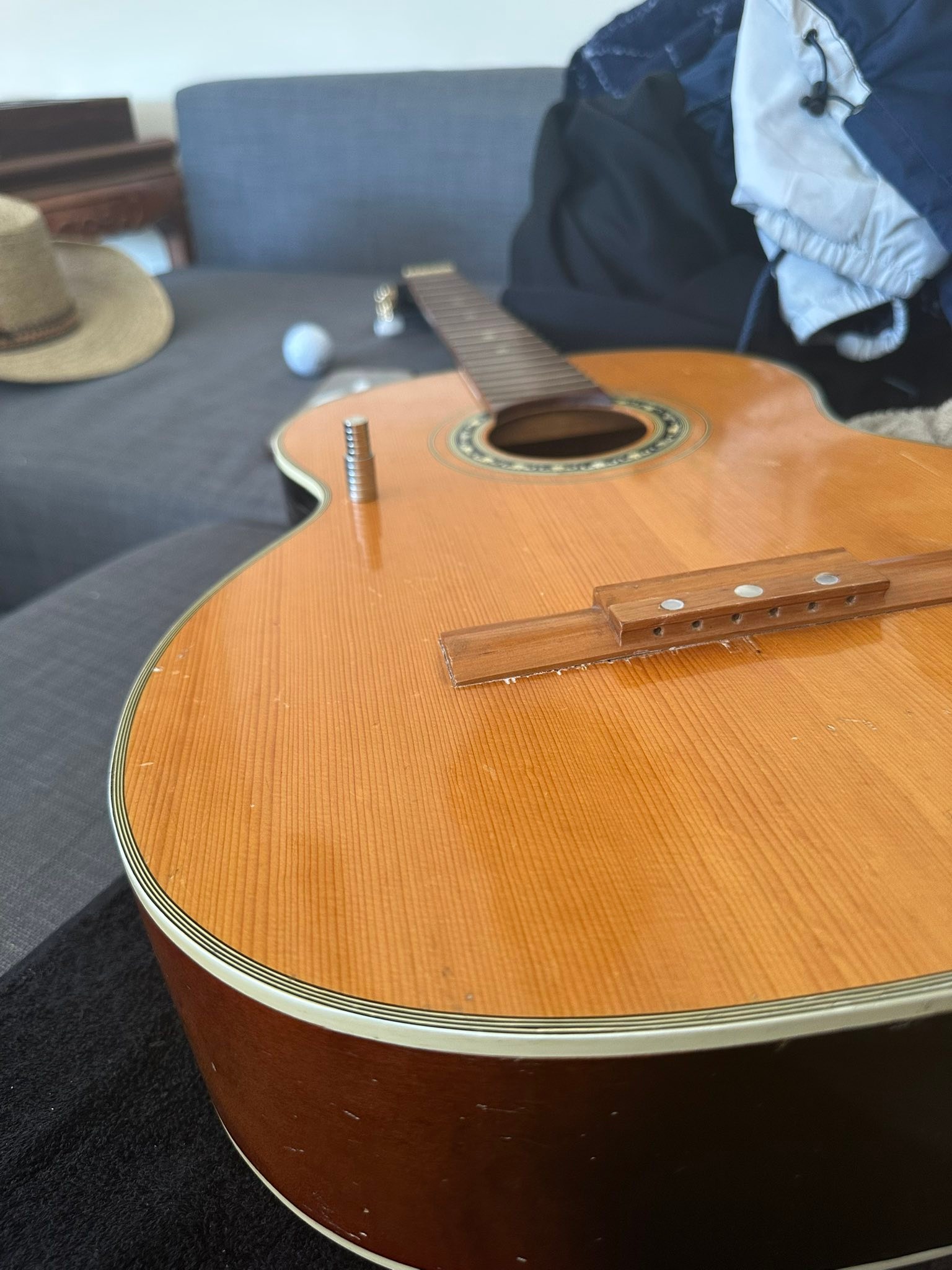 What is this vintage Yamaha Dynamic guitar model?