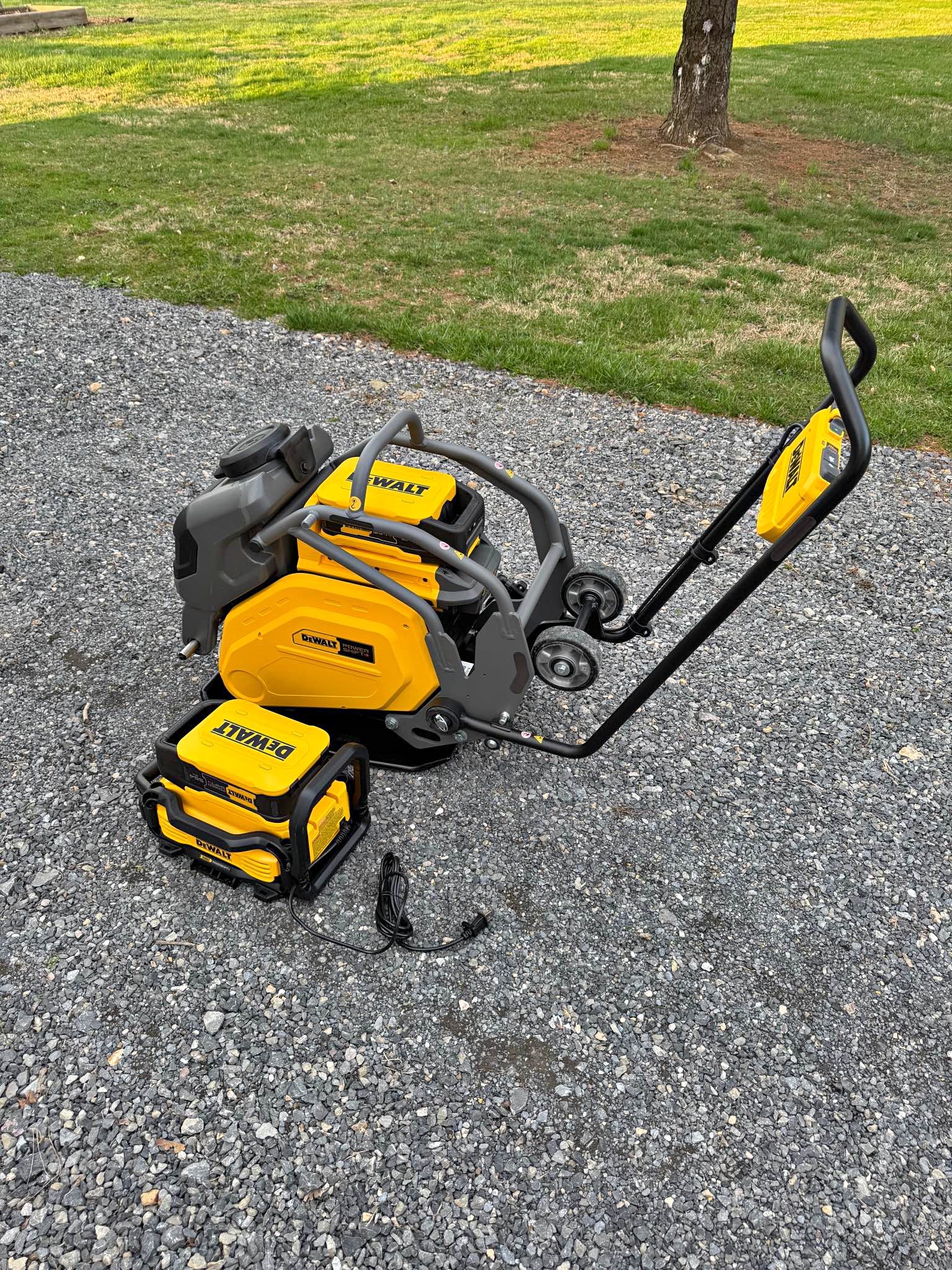 Ingersoll Rand DA-30 Double Drum Vibratory Roller - Outdoor Power ...